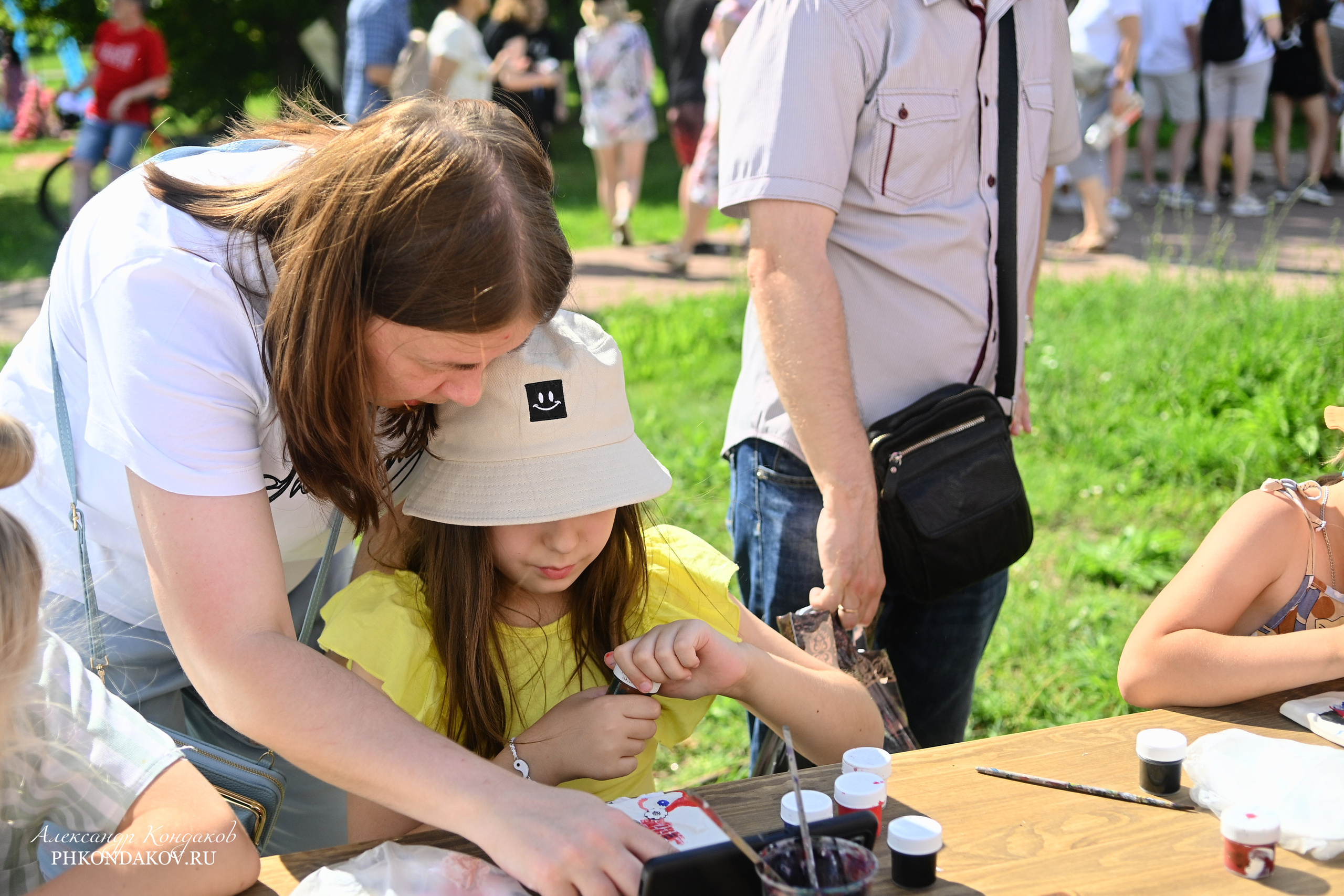 Съемка дня города в Иваново. Фотограф в Иваново: Каталожная съемка одежды и постельного белья, Wildberries