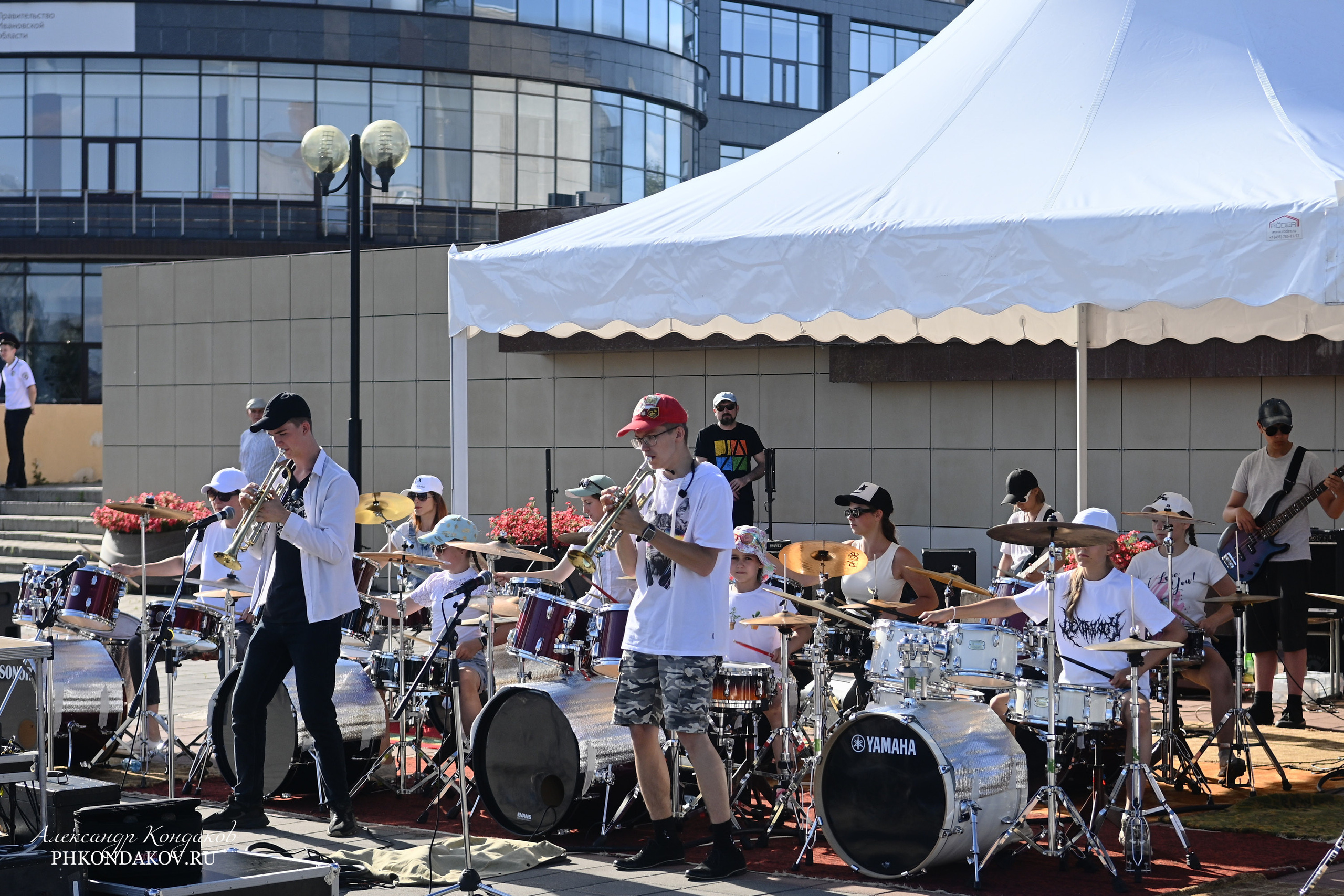 Съемка дня города в Иваново. Фотограф в Иваново: Каталожная съемка одежды и постельного белья, Wildberries