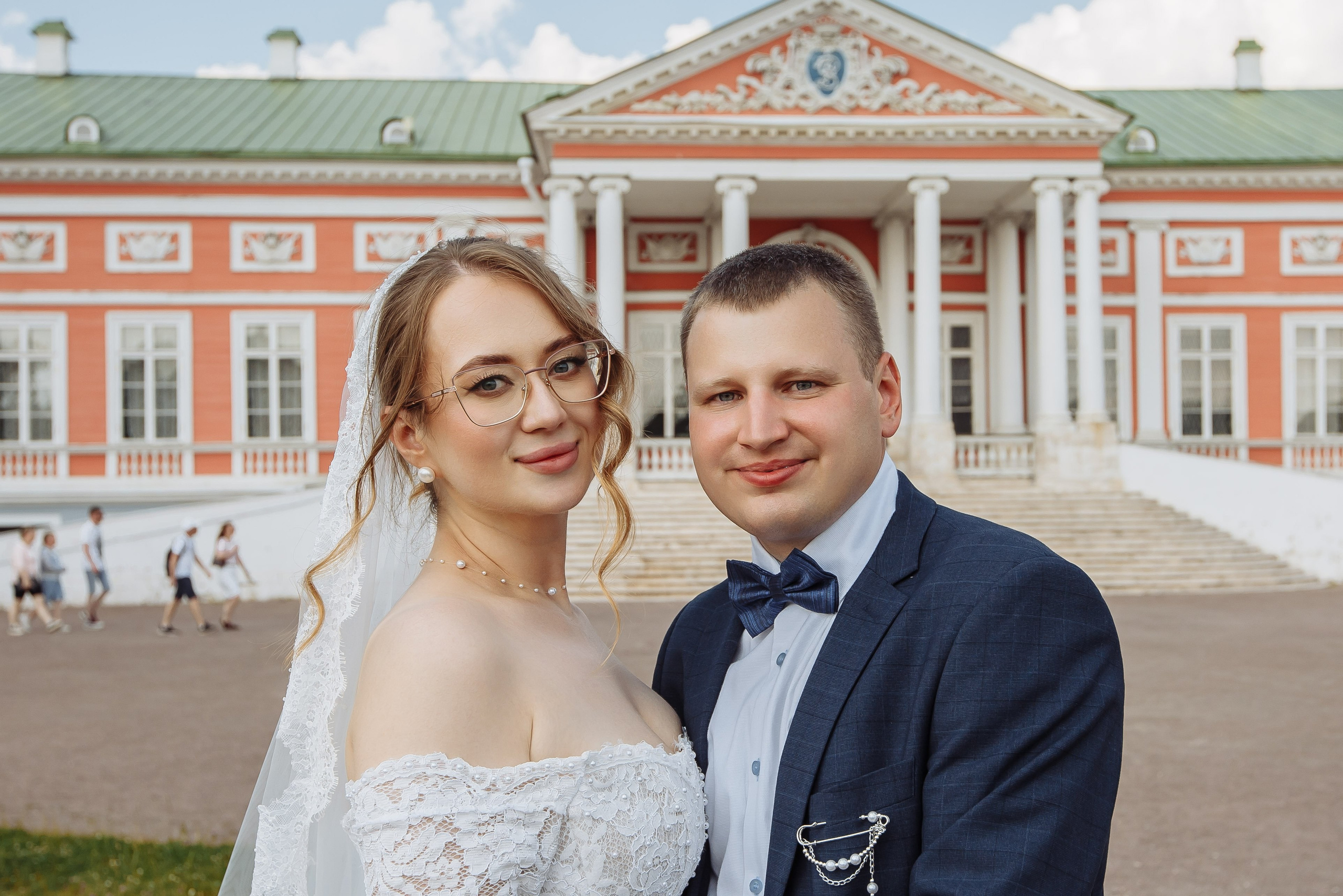 Свадебный фотограф видеограф в ЗАГС и на свадьбу целый день Москва и МО