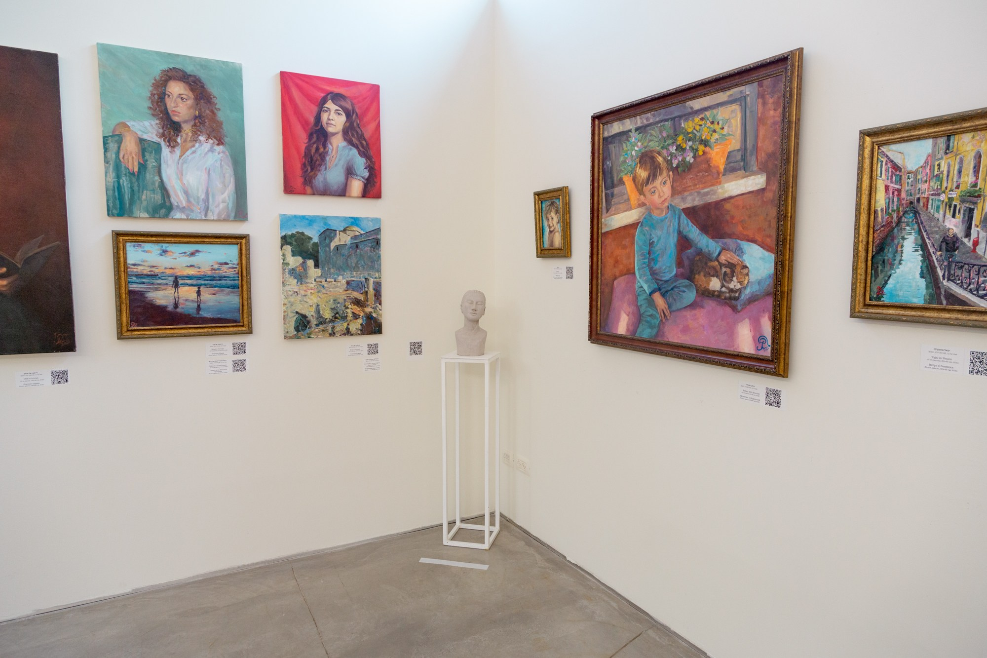 Exhibition. Artist Margarita Gusak