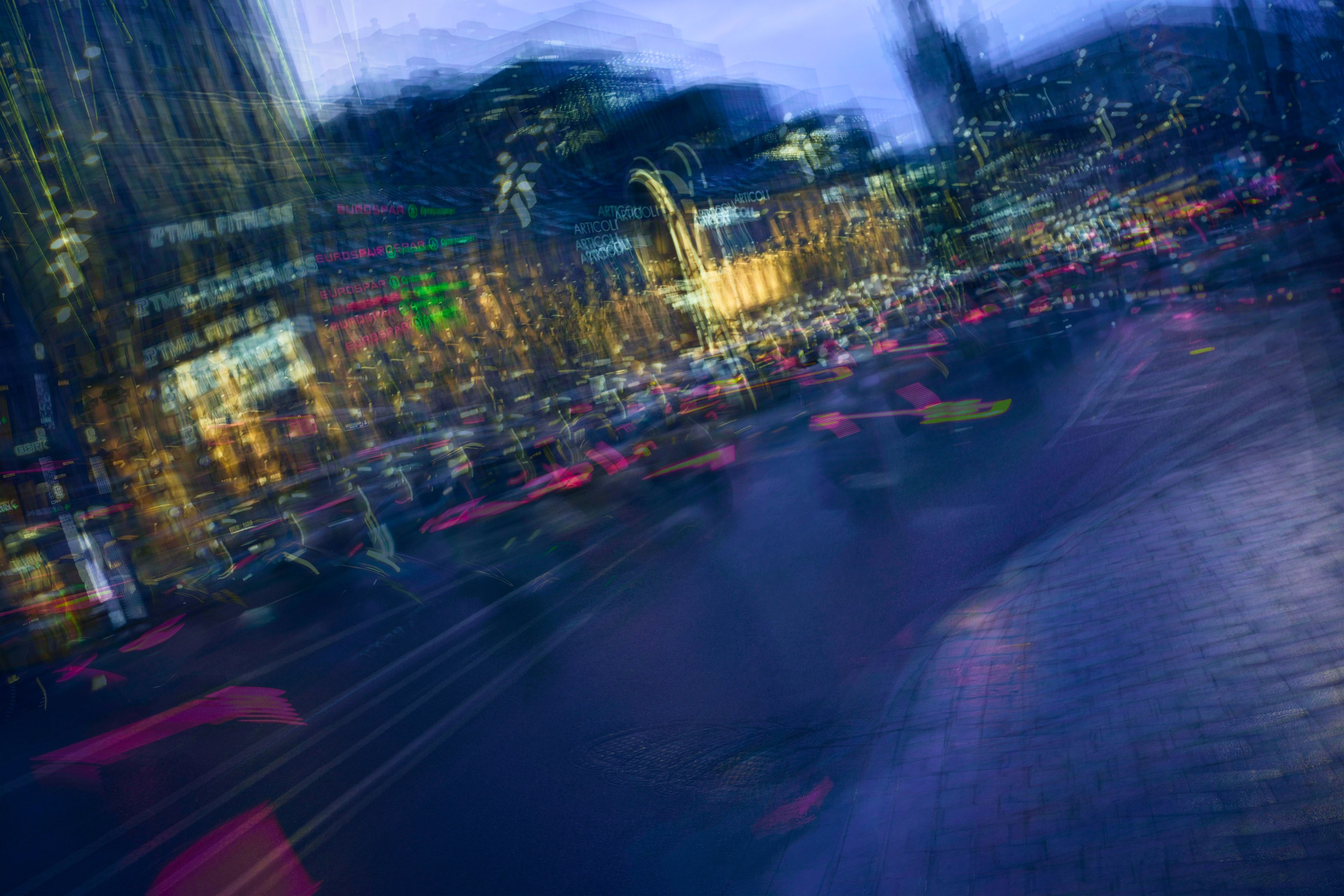 Искусство стрит-фото Дена Батуева