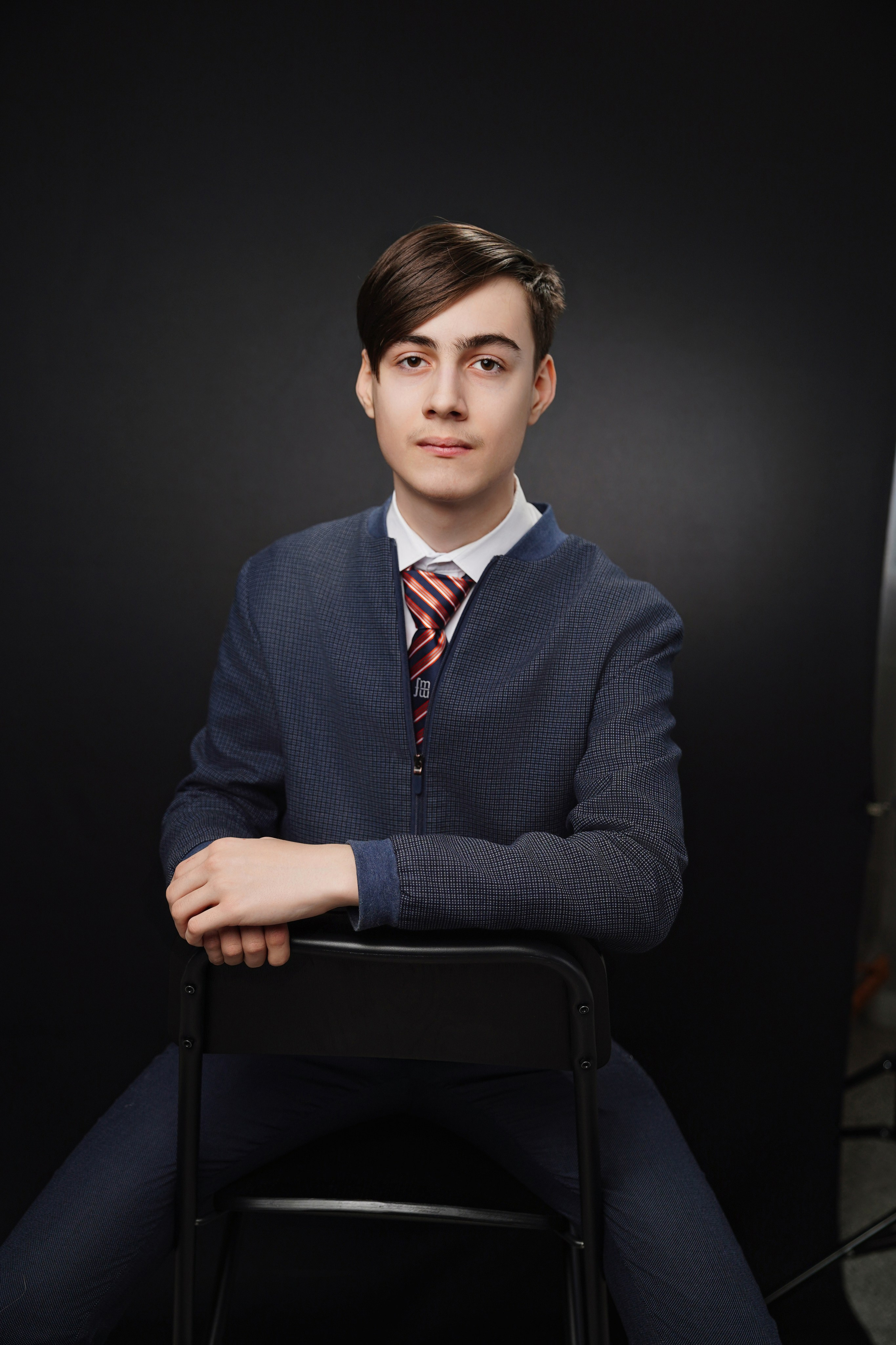 Стиль портрета в школе. GOTRA — выпускные альбомы в Тюмени