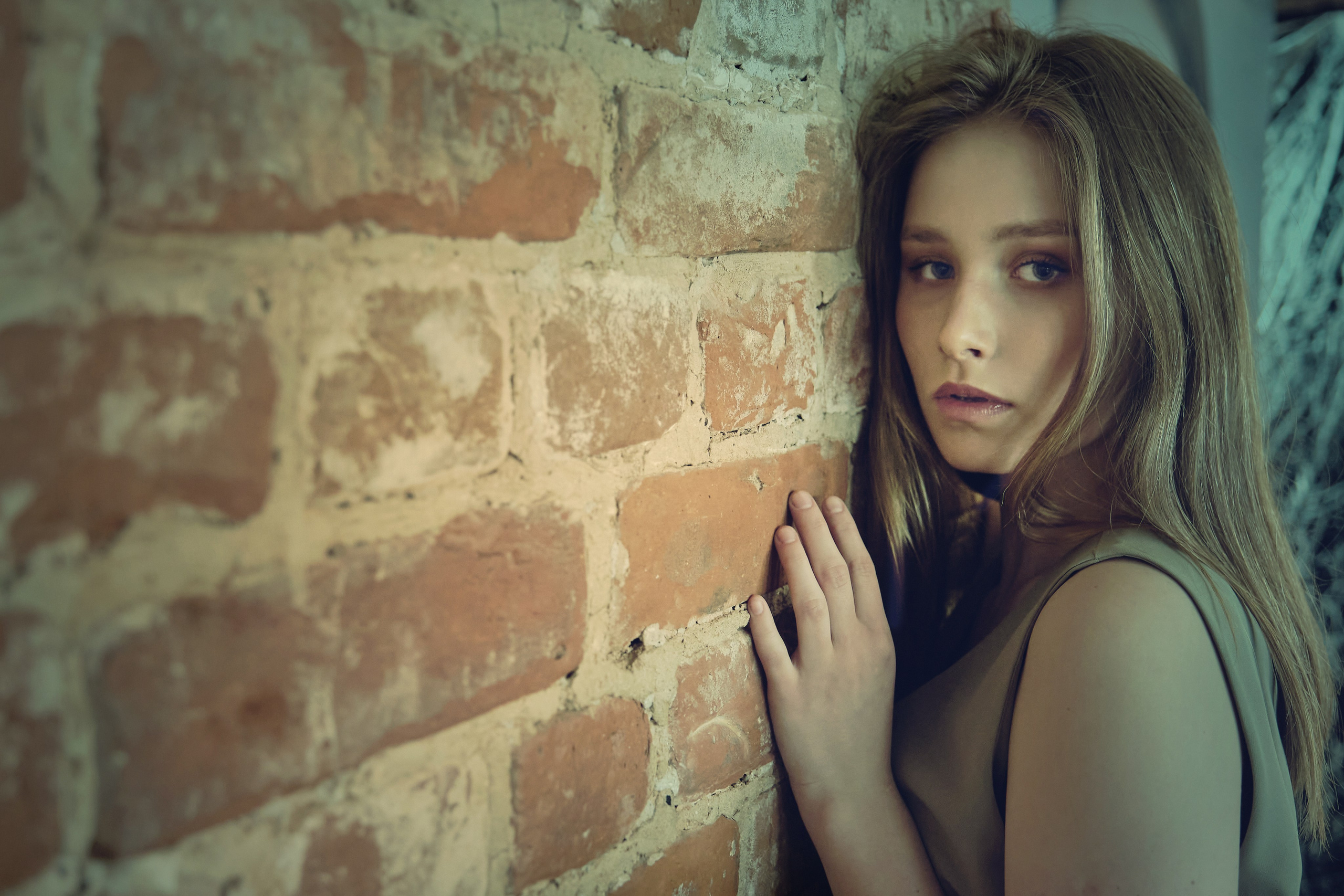 Фотосессия девушки в Самаре с макияжем и одеждой