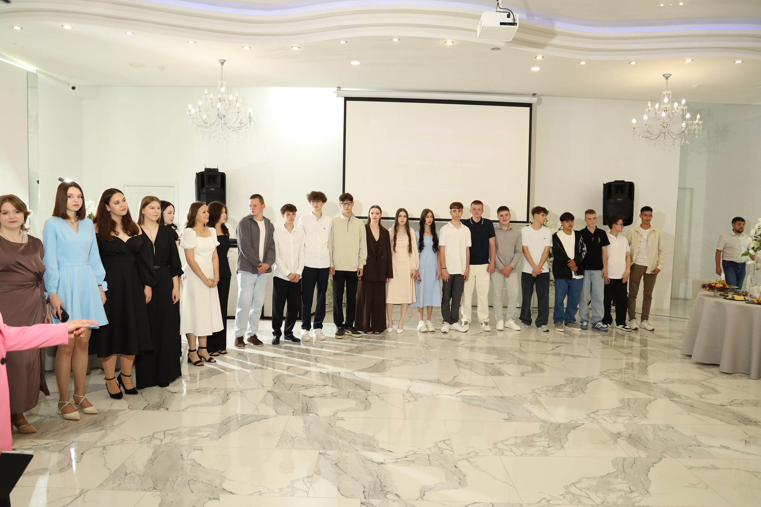 Выпускной 9Д 62 школы. Семейный фотограф в Казани Римма Гатауллина