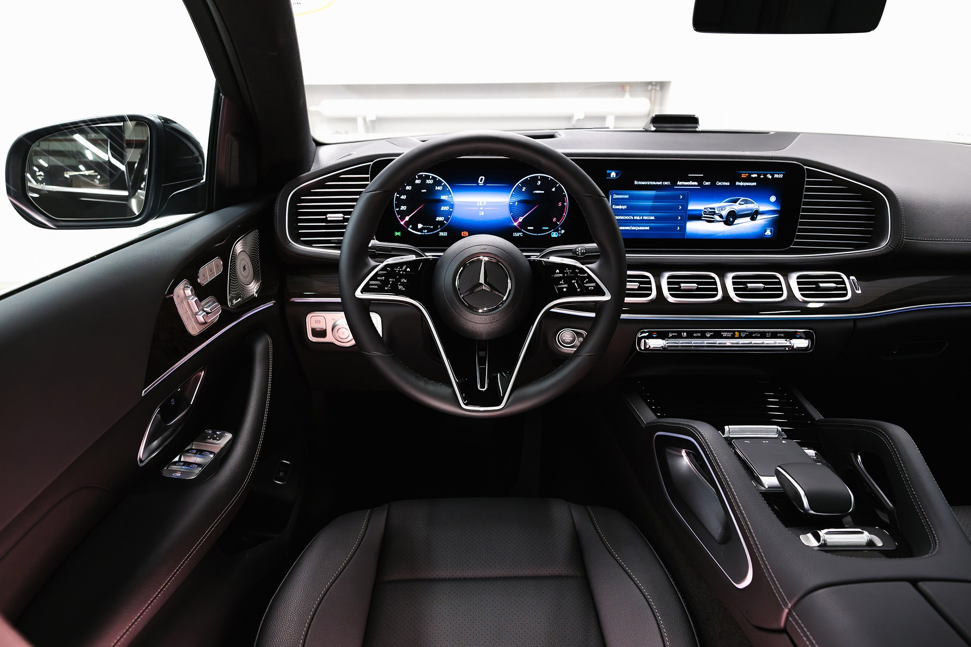 Продажа нового Mercedes-Benz GLE 450 3.0 4MATIC 9G-Tronic в Москве. Автосалон «Х-Авто»