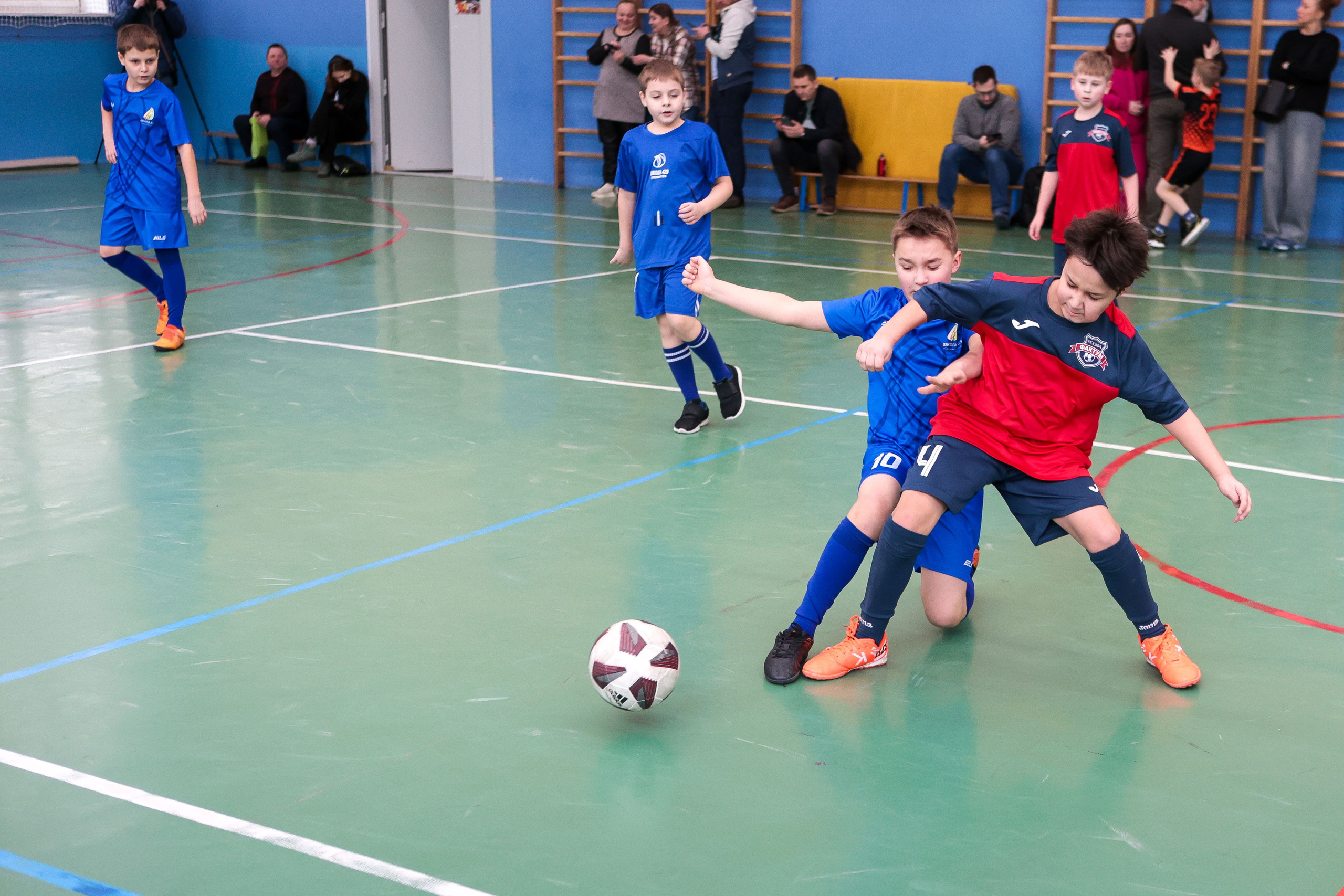 Футбол школа 429 14-15 год. Выпускные альбомы и школьный фотограф в Подольске, Троицке, Щербинке, Москве и Московской области