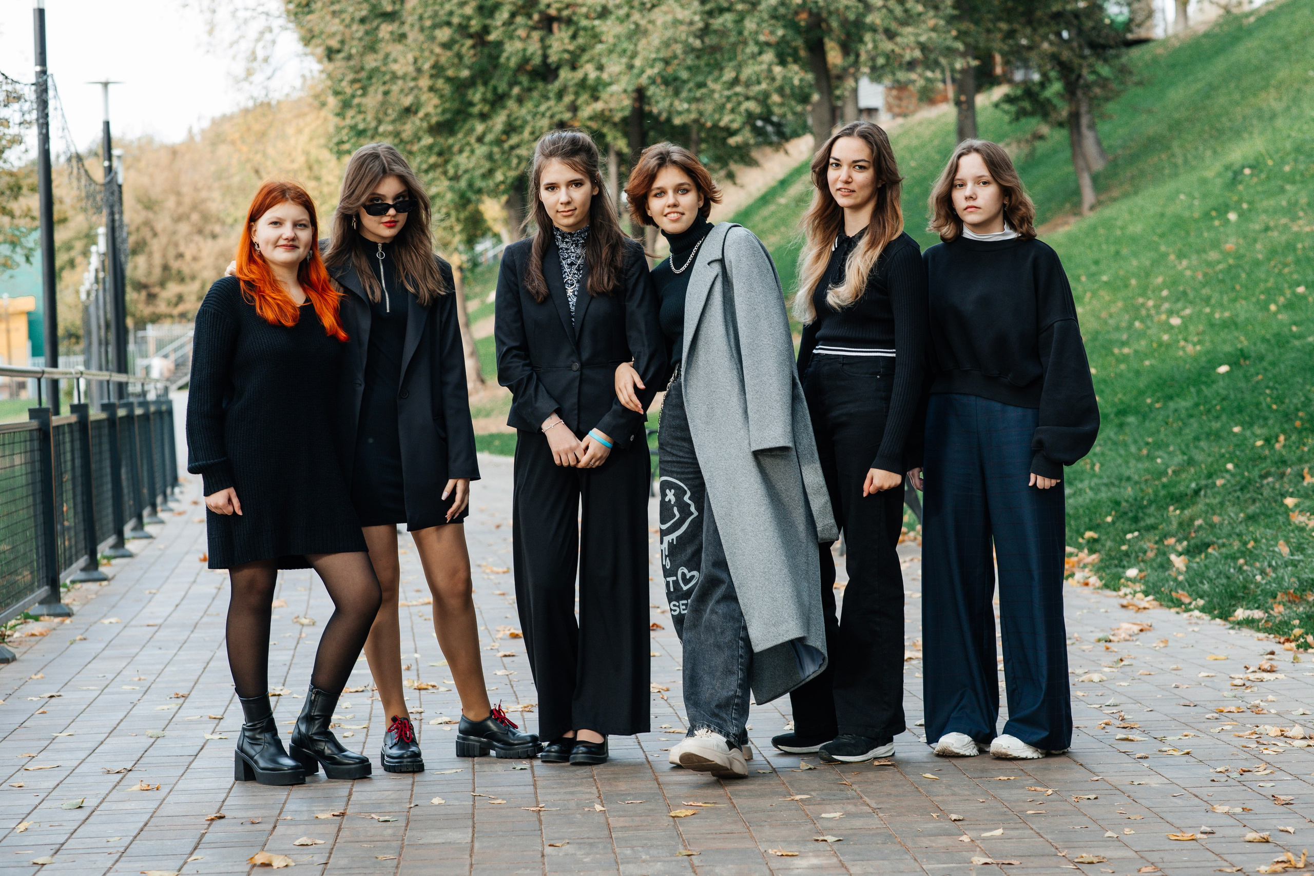 Фотосессия для выпускного альбома в парке Им. Талалихина. Выпускные альбомы в Подольске Москве и МО