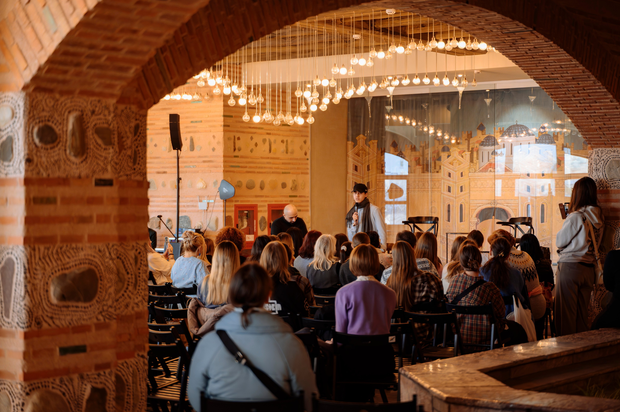 ФАН встреча участников проекта FACTOR.BY: Ибрагима Карасова и Шамхала Хачатуряна. Фотограф Беларусь — Ольга Шаповалова (Жардецкая)