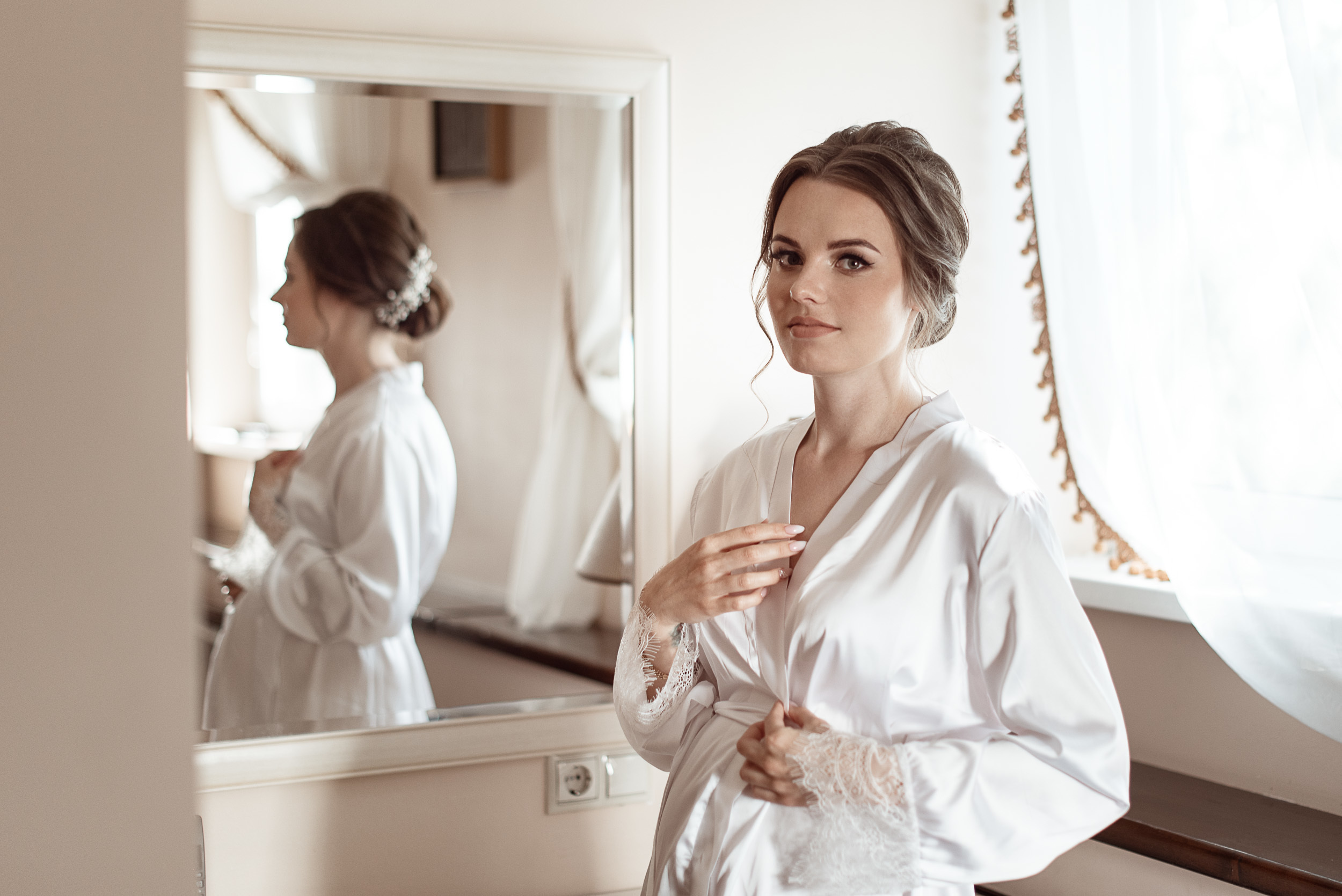 Утро невесты в отеле «Клевер» в Клину. Свадебный фотограф, видеограф в Клину, Москве, Зеленограде, Калабушкин