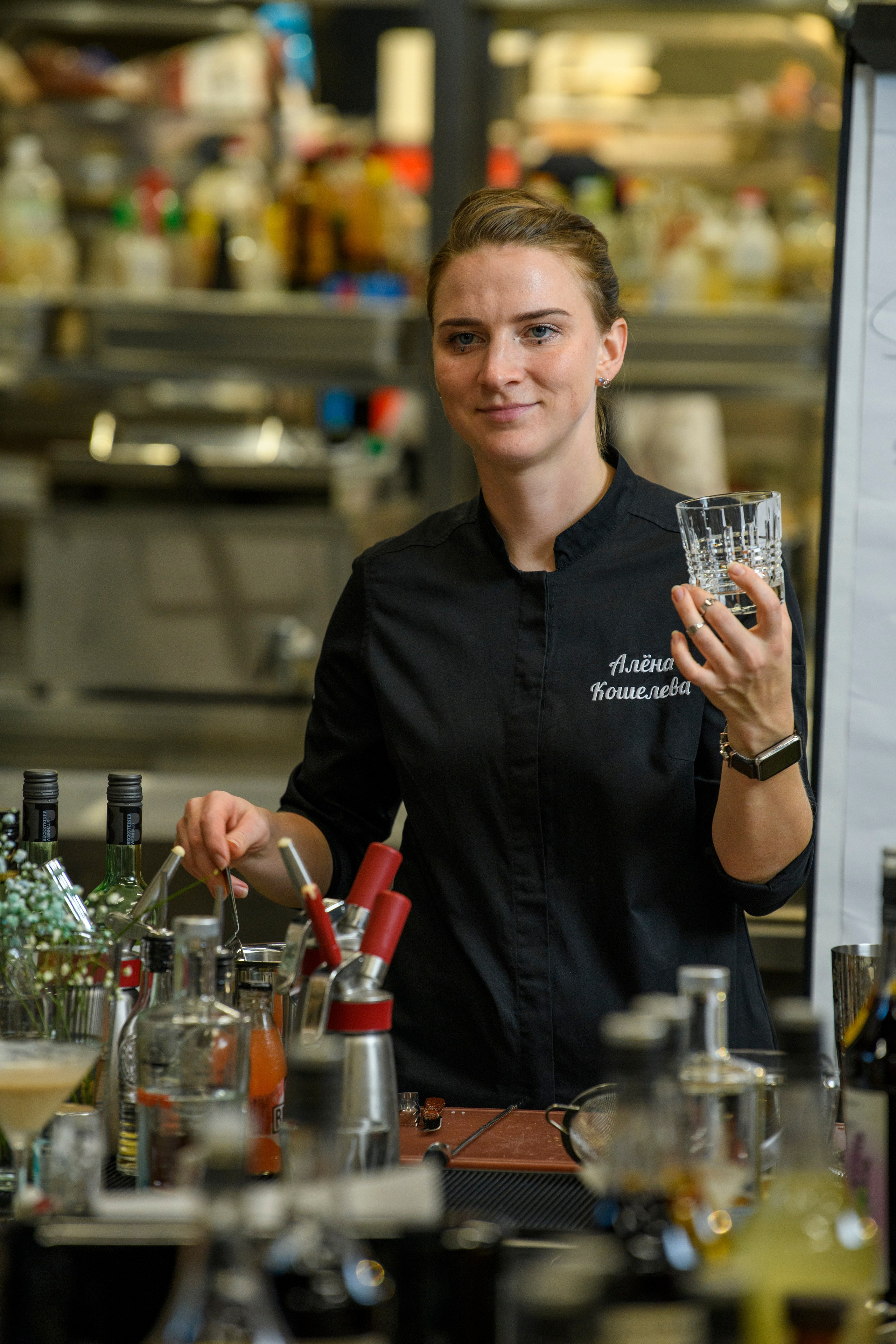 Бар — моя сцена: история Алены Кошелевой. Создание обучающих видеороликов Puponin Production