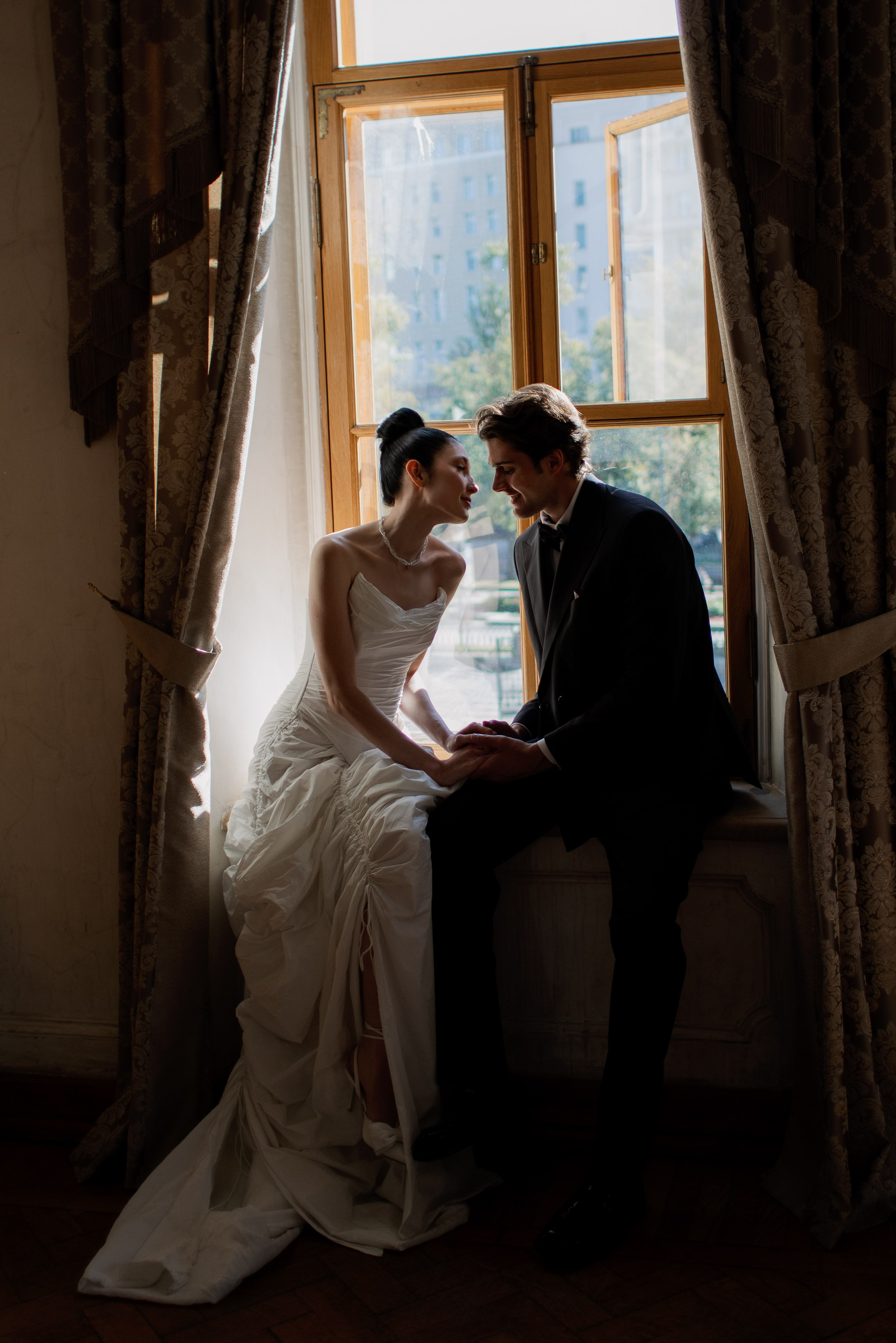 Свадебная церемония, фотосессия в библиотека-читальни А.С. Пушкина