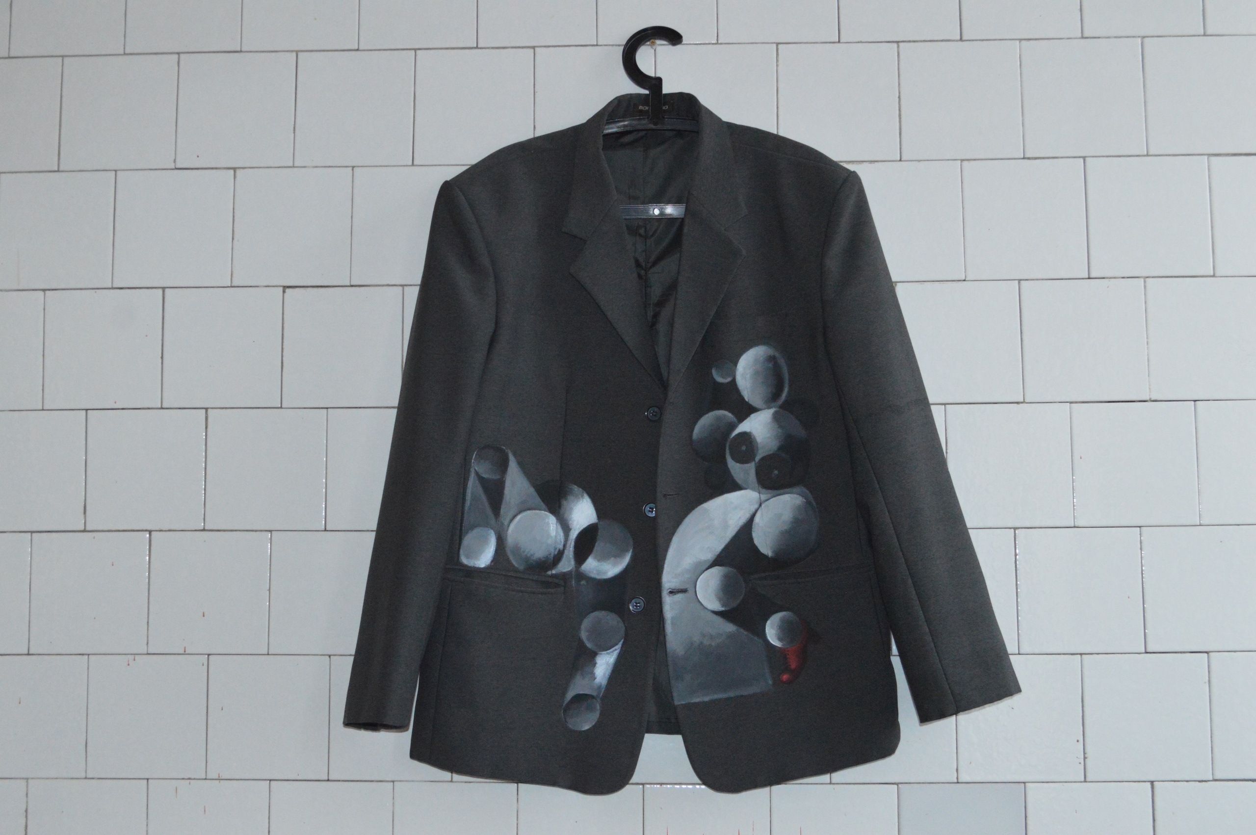 Пиджаки. Роспись. Проект " Собери себя если сможешь». Лилия Ким. Междисциплинарный художник