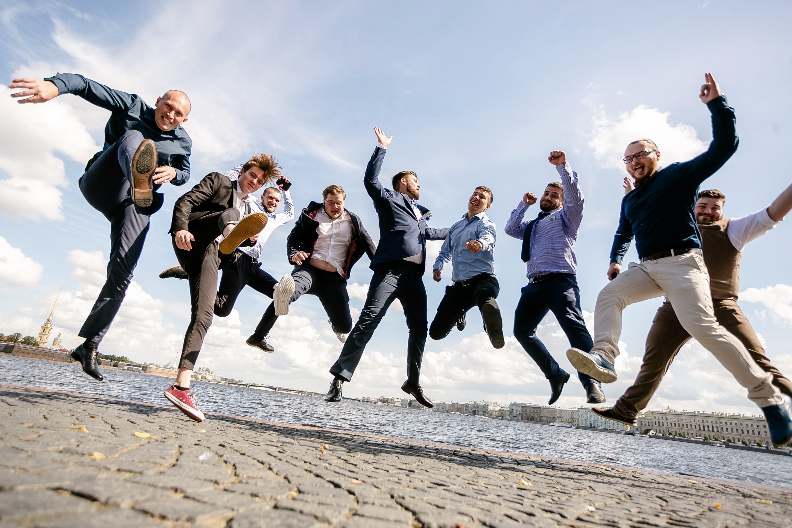 Ведущий на выпускной Андрей Кислый. Ведущий Андрей Кислый — свадьба юбилей корпоратив в Питере