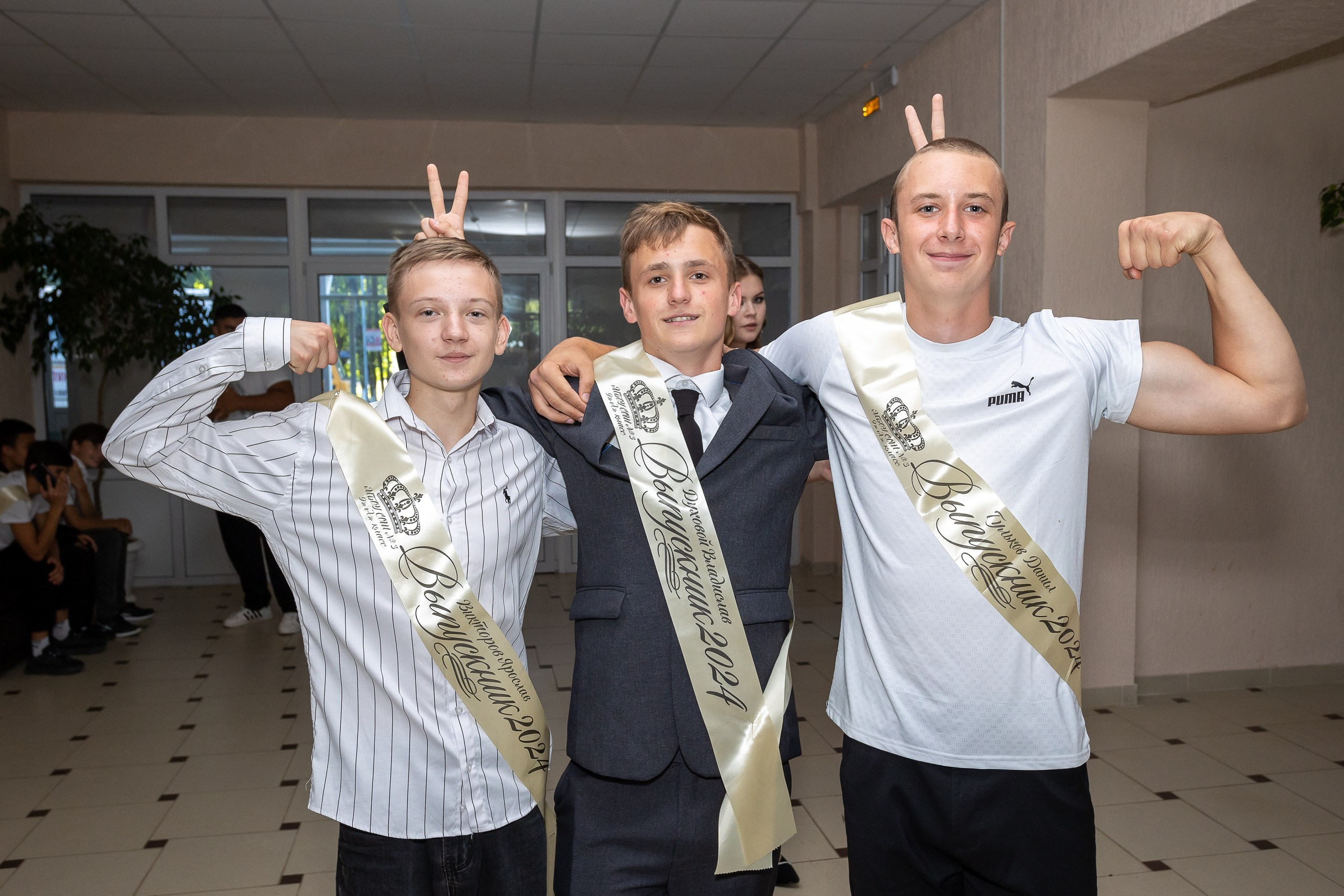 Вручение аттестата 2024 г. Выпускные альбомы Майкоп, Краснодар Елена Золотарева