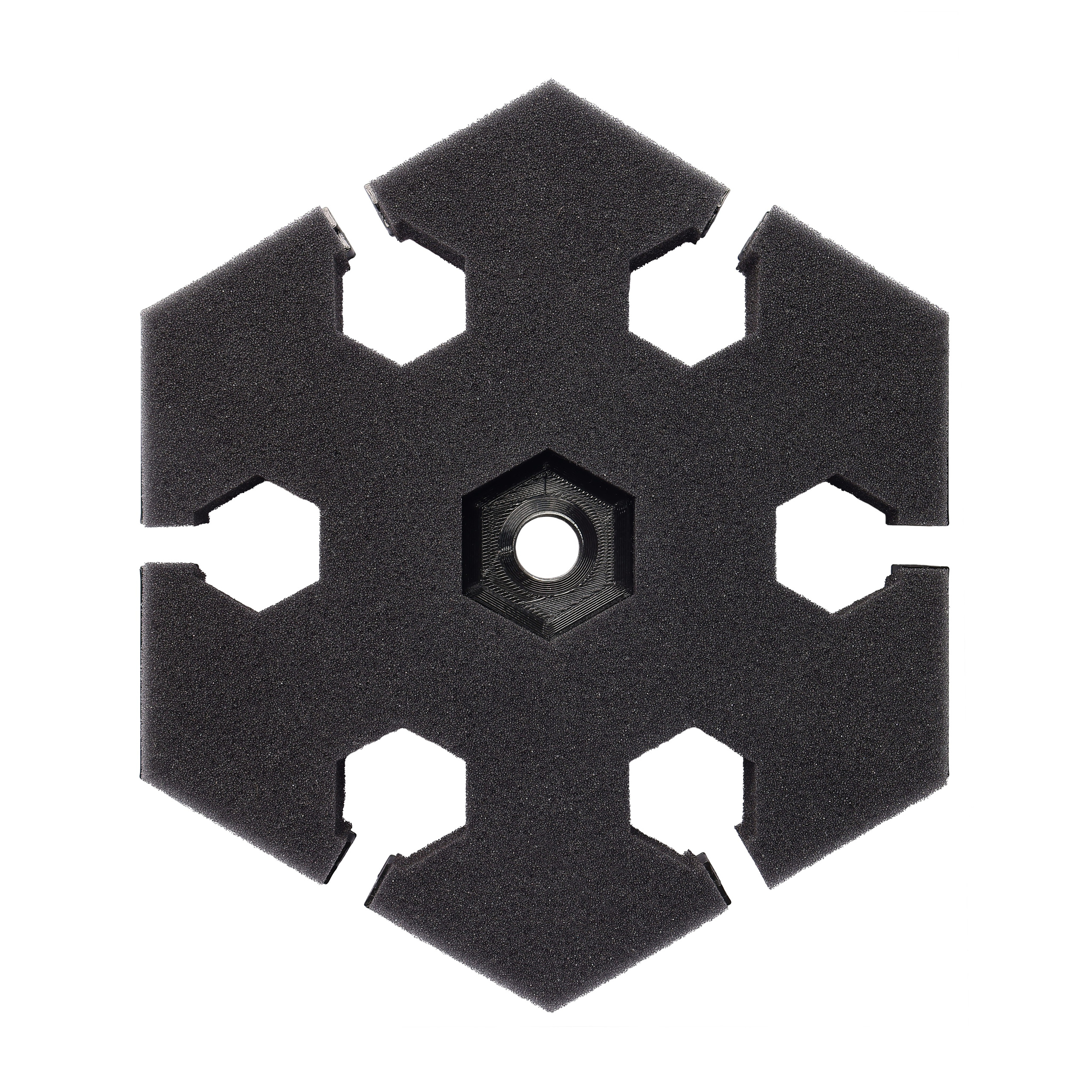 Съемка бликующих поверхностей, вещи на белом фоне.