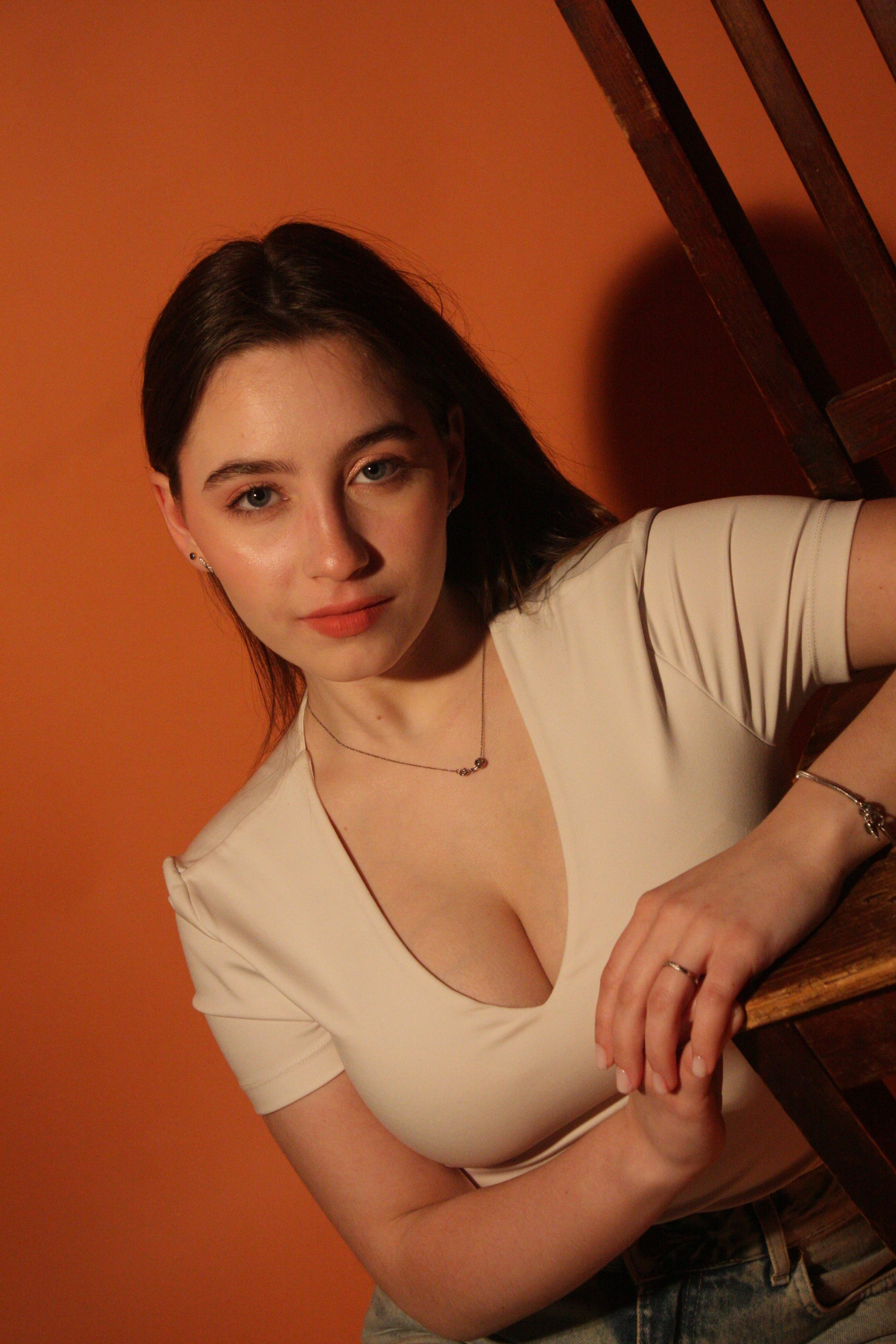 Портретная, контент-съёмка. Виктория Максимова, контент-фотограф СПб, онлайн-съёмки