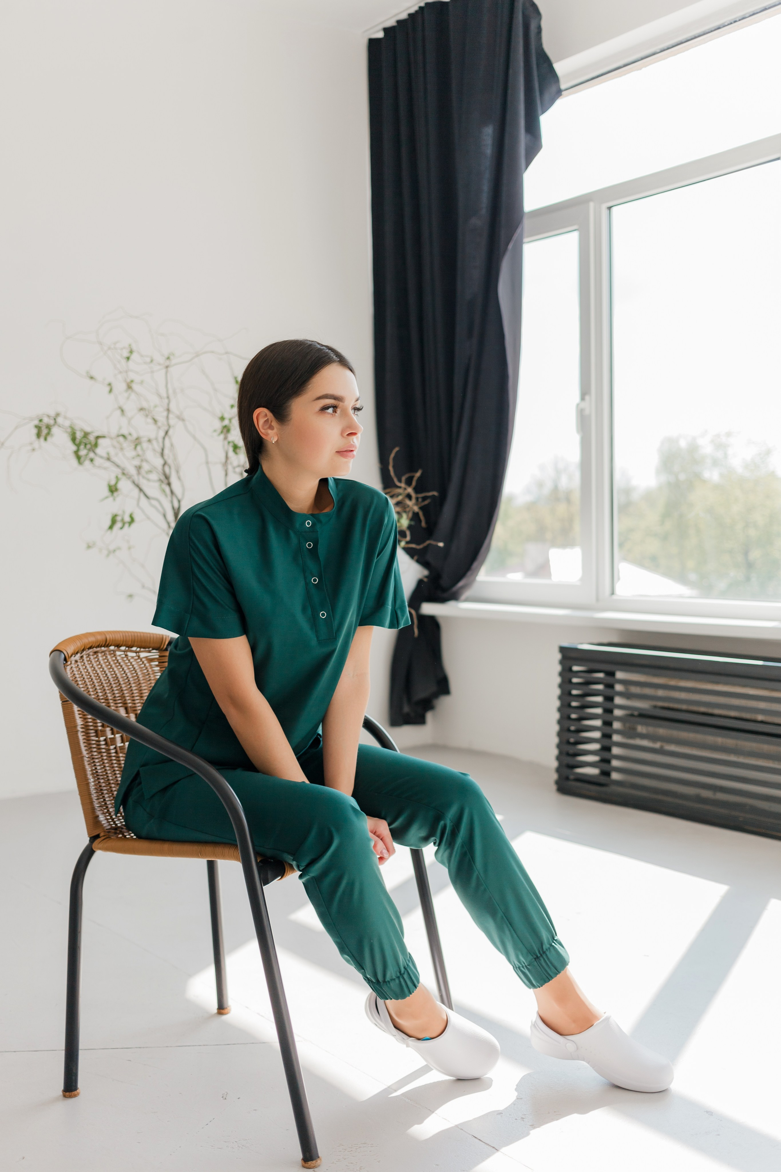 Каталожная съёмка для бренда медицинской одежды. КОНТЕНТ ФОТОГРАФ