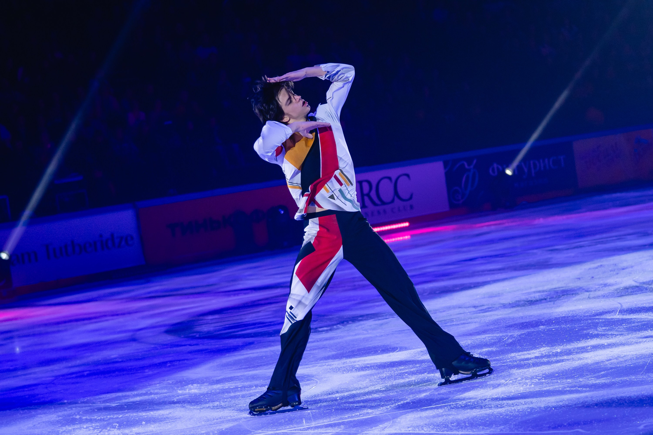 Шоу «Чемпионы на льду» в Новосибирске. Воробьева Ксения — Спортивный и танцевальный фотограф Новосибирск