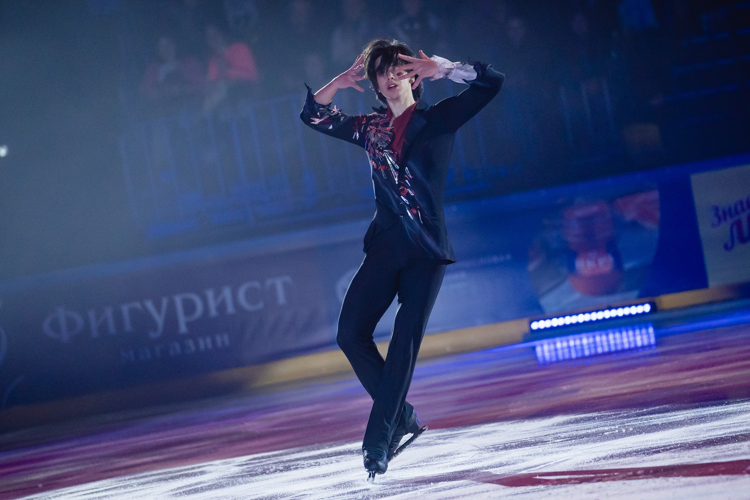 Шоу «Чемпионы на льду» в Новосибирске. Воробьева Ксения — Спортивный и танцевальный фотограф Новосибирск
