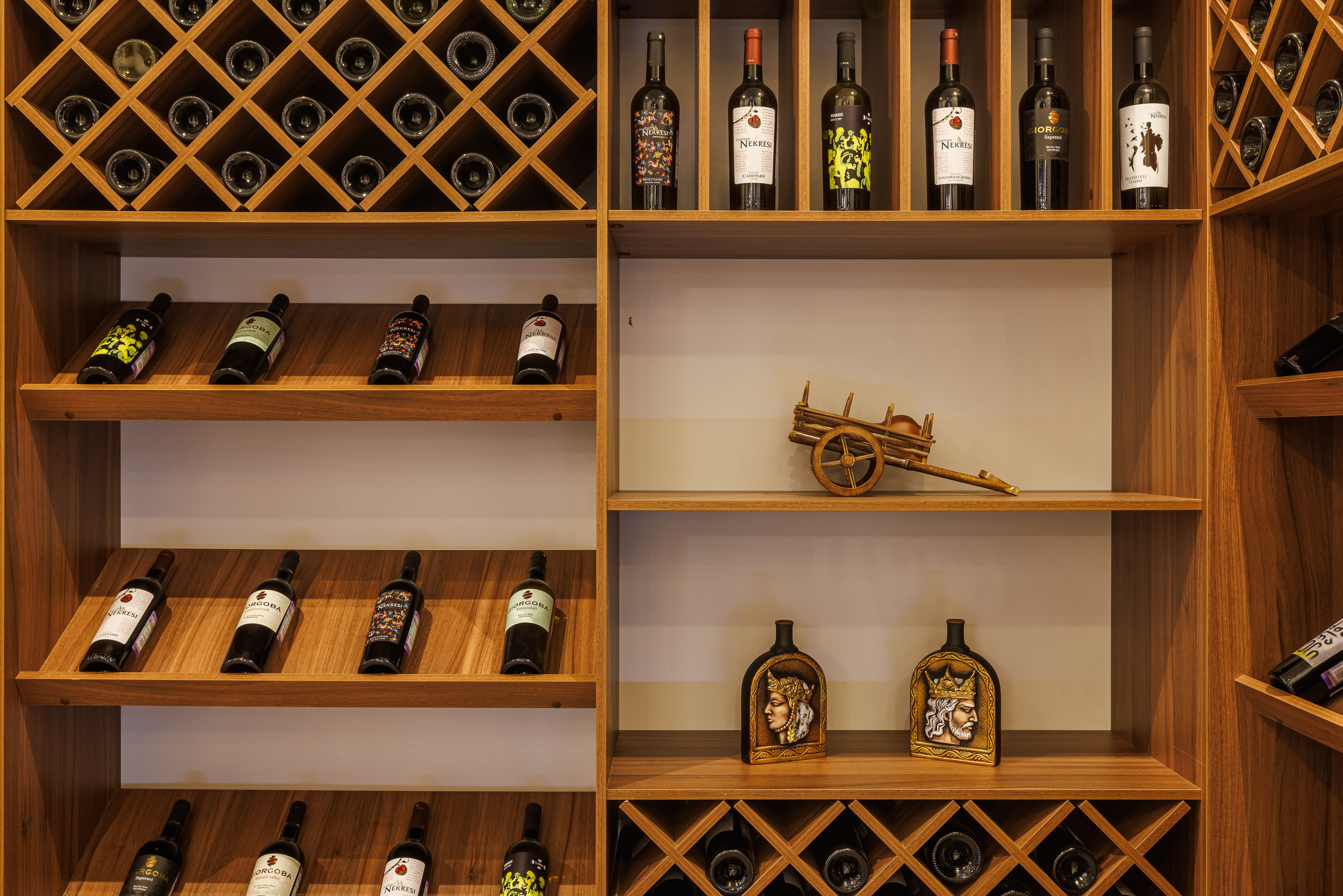 Интерьерная фотосъёмка кафе, ресторанов и баров в Москве. Интерьерный фотограф Дмитрий Медведев. Фуд-фотограф в Москве Дмитрий Медведев. Фуд-фото и контент для ресторанов, кафе и баров