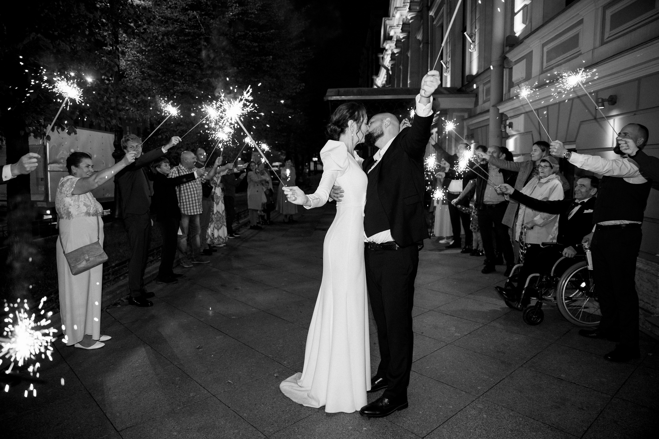 бенгальские огни на свадьбе пример фото