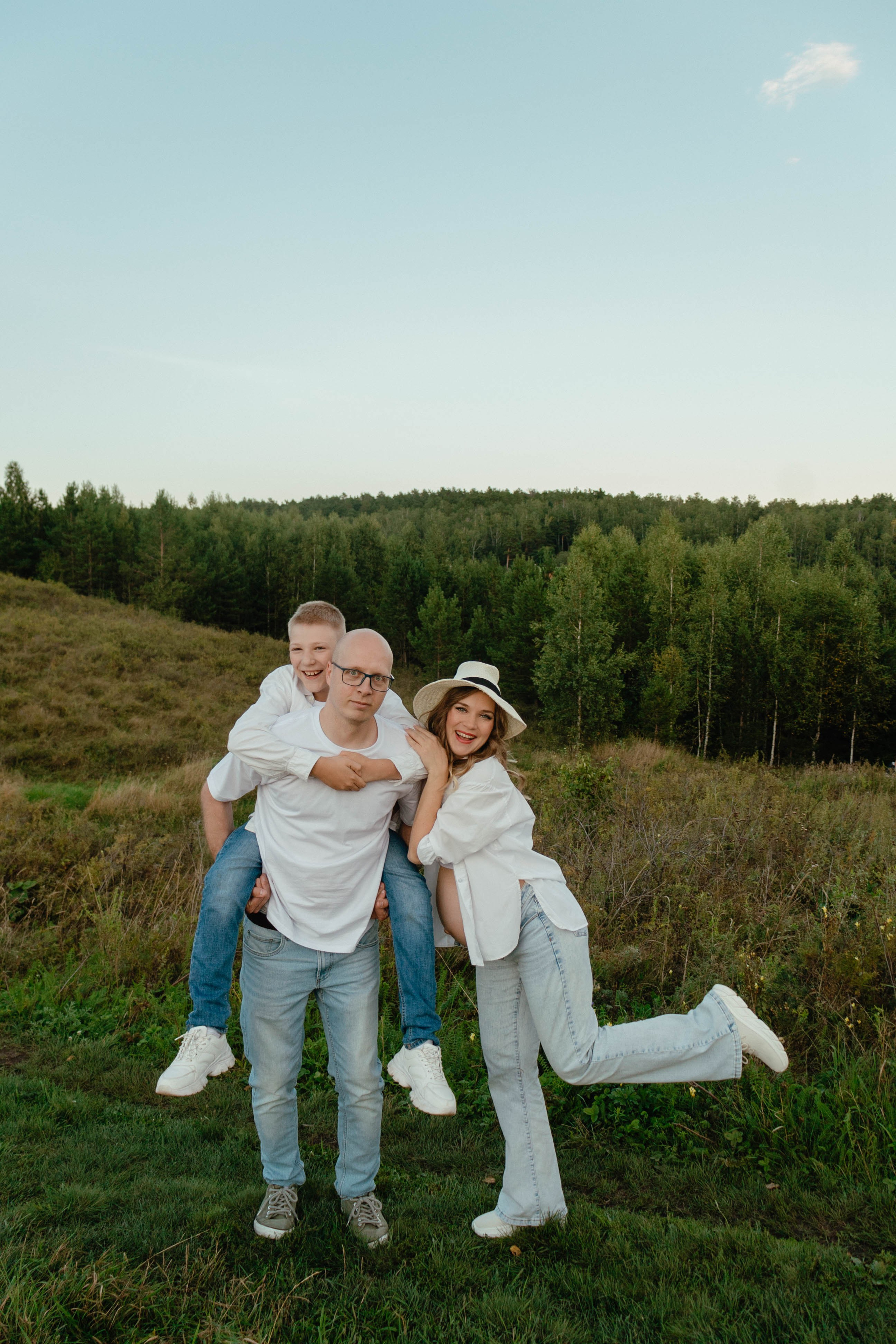 Семейная фотосессия для Артёма, Тёмы и Марина+1. Фотограф Александра Коновалова