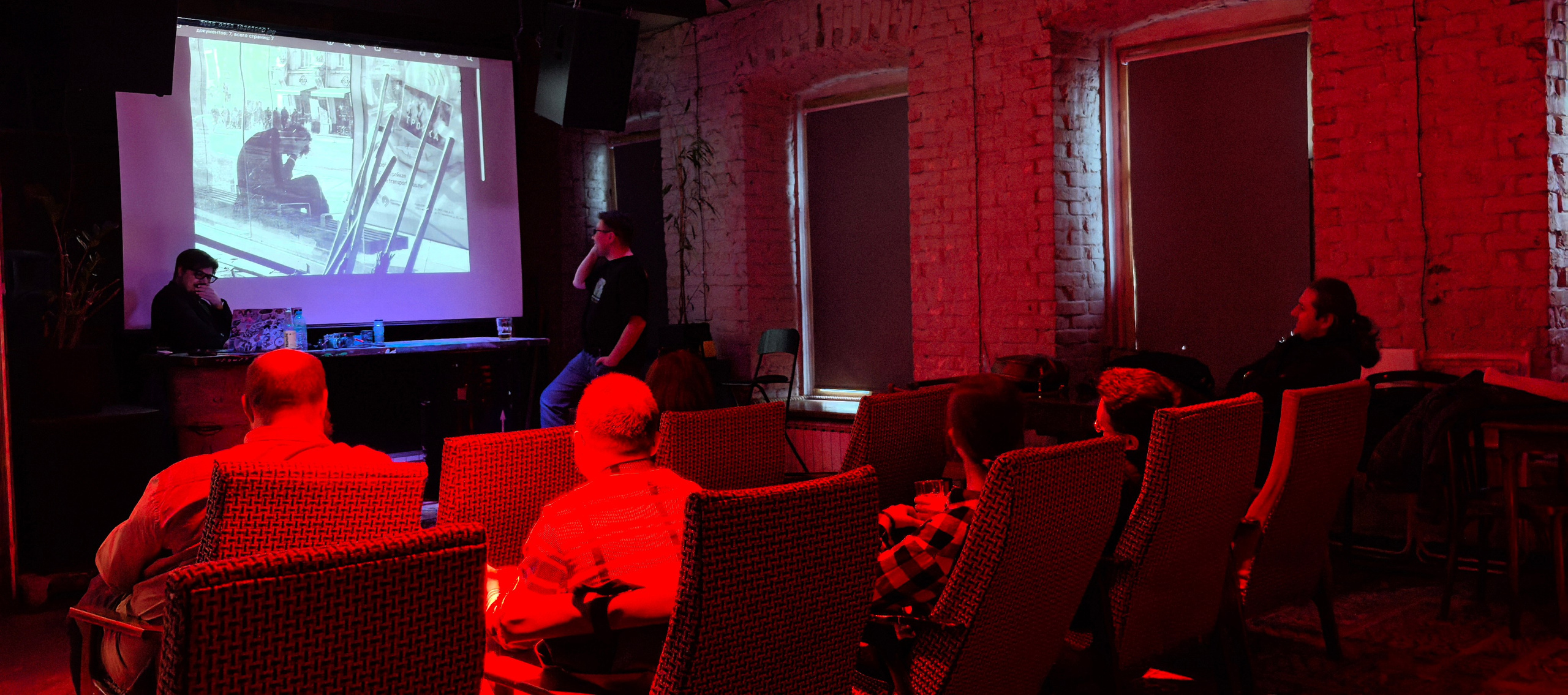 23.03.2025 // ПАПАРАЦЦИ с Владом Годуновым. Фотовыставки serebro.gallery, в которых автором можешь стать ты! | Москва