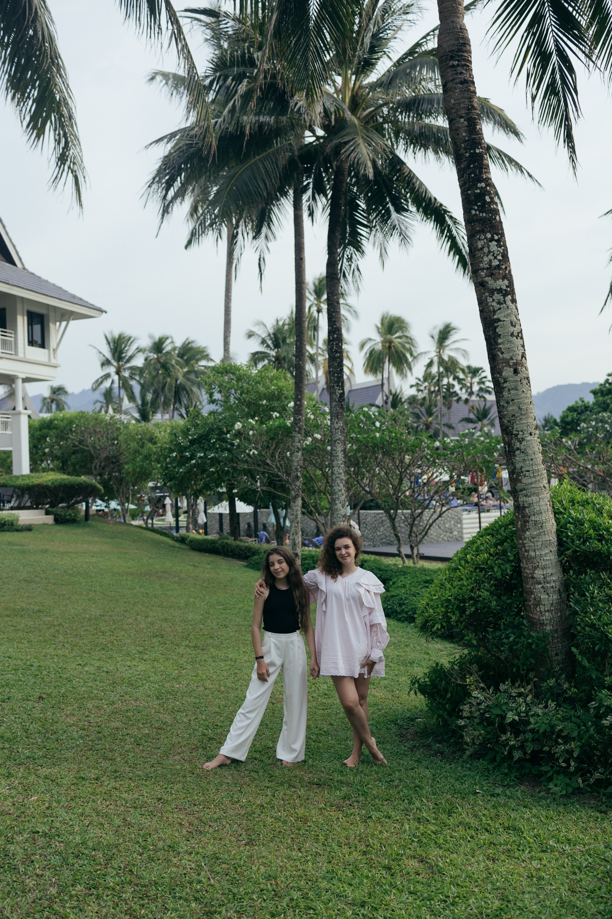 Family photoshoots in Bangkok, Thailand. Fedor Lemeshko — Destination Wedding and Family Lifestyle photographer