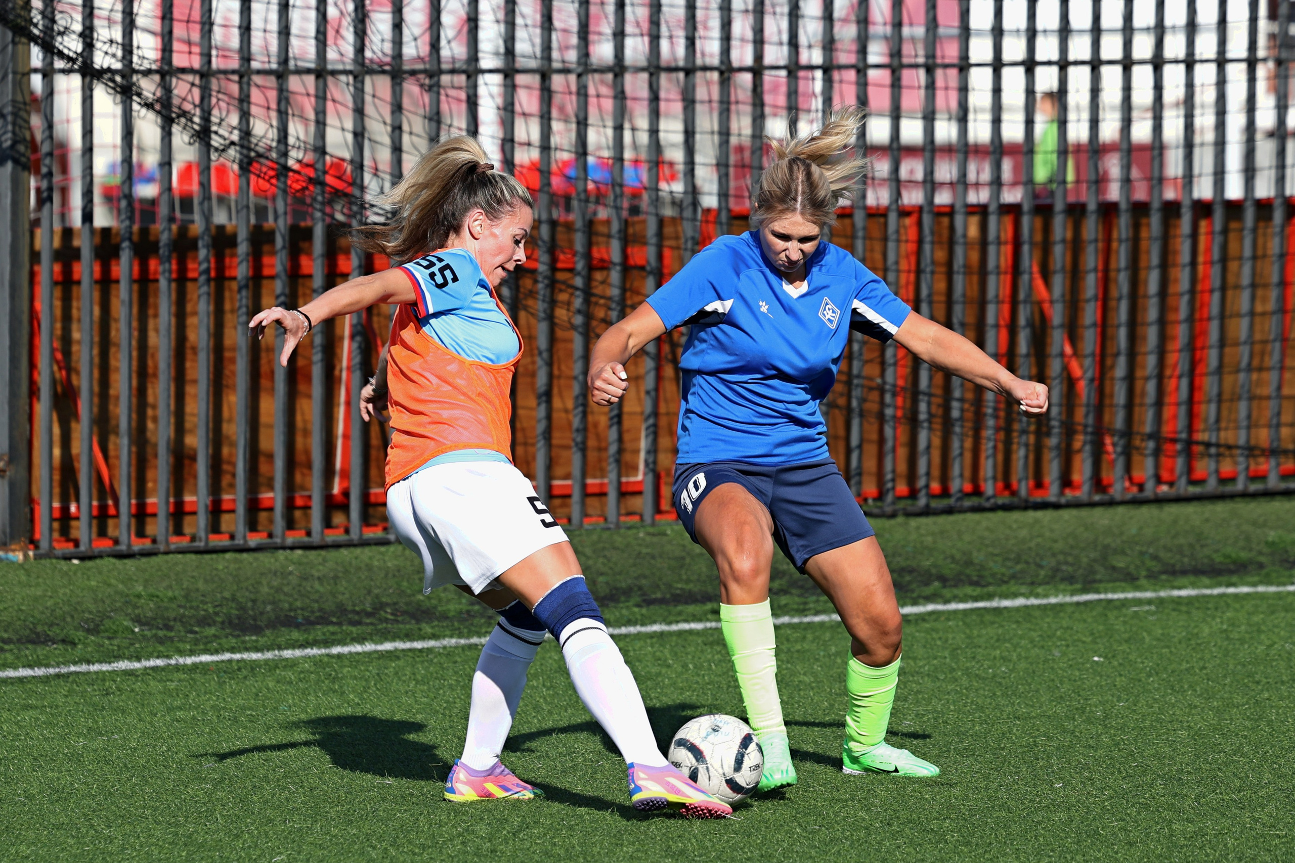 41.08. Женский футбол. Репортажный фотограф, спортивный фотограф в Москве и области