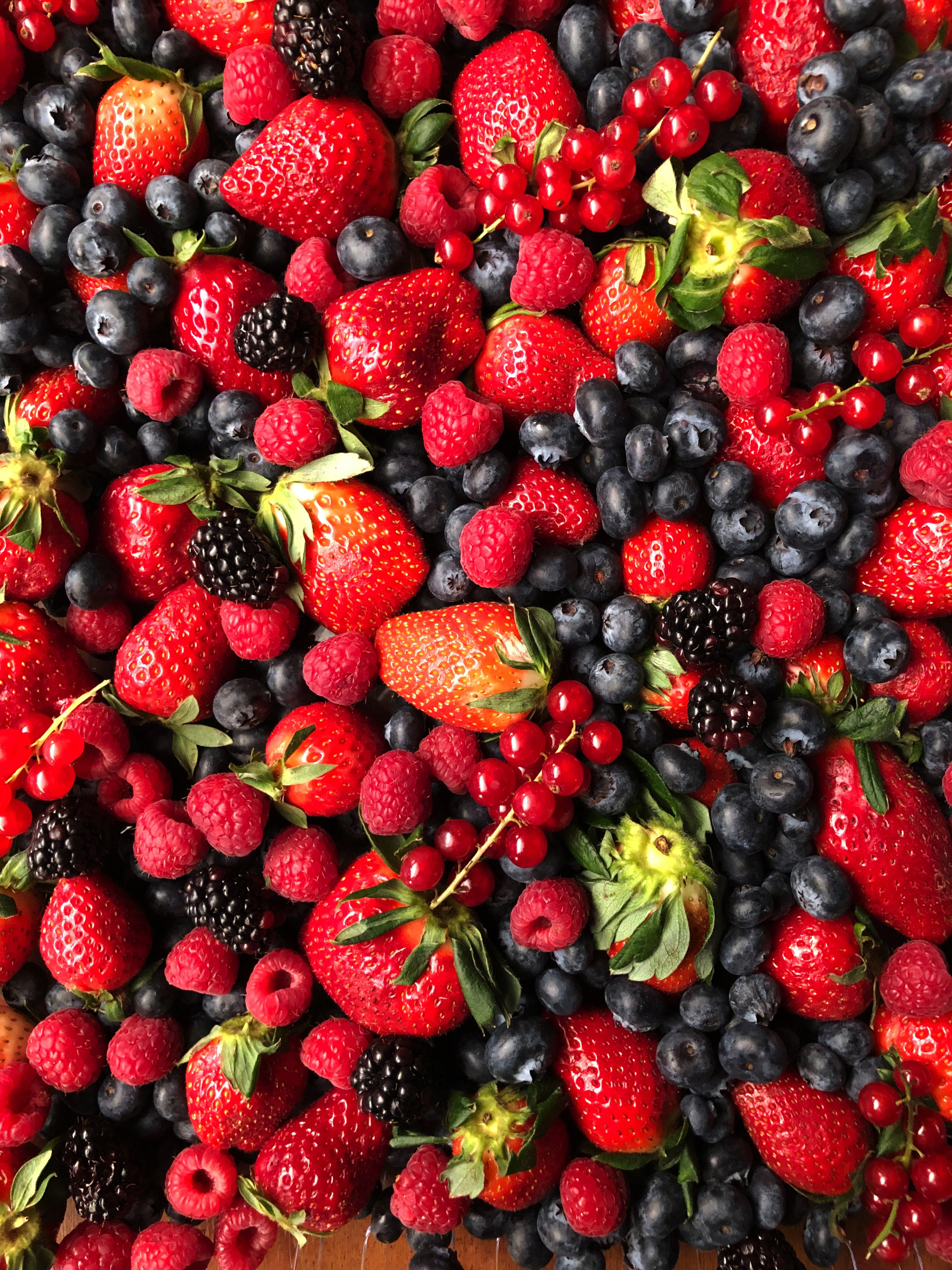 Кейсы, стоимость и backstage. Юлия Космо — фуд-фотограф, предметный стилист, Москва