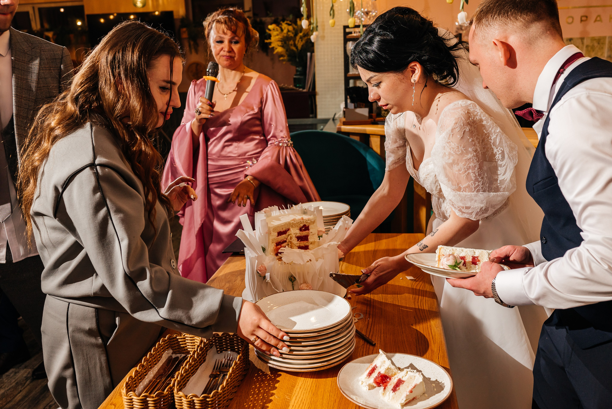 Вика и Артём. 24.04.2025. Фотограф в Каменске-Шахтинском Ольга Сагал