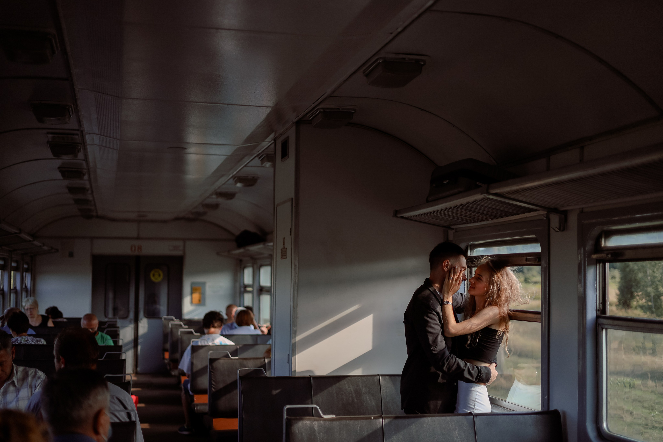 «А может махнуть куда-нибудь куда глаза глядят?..». Свадебный фотограф Беларусь Ольга Козыренко