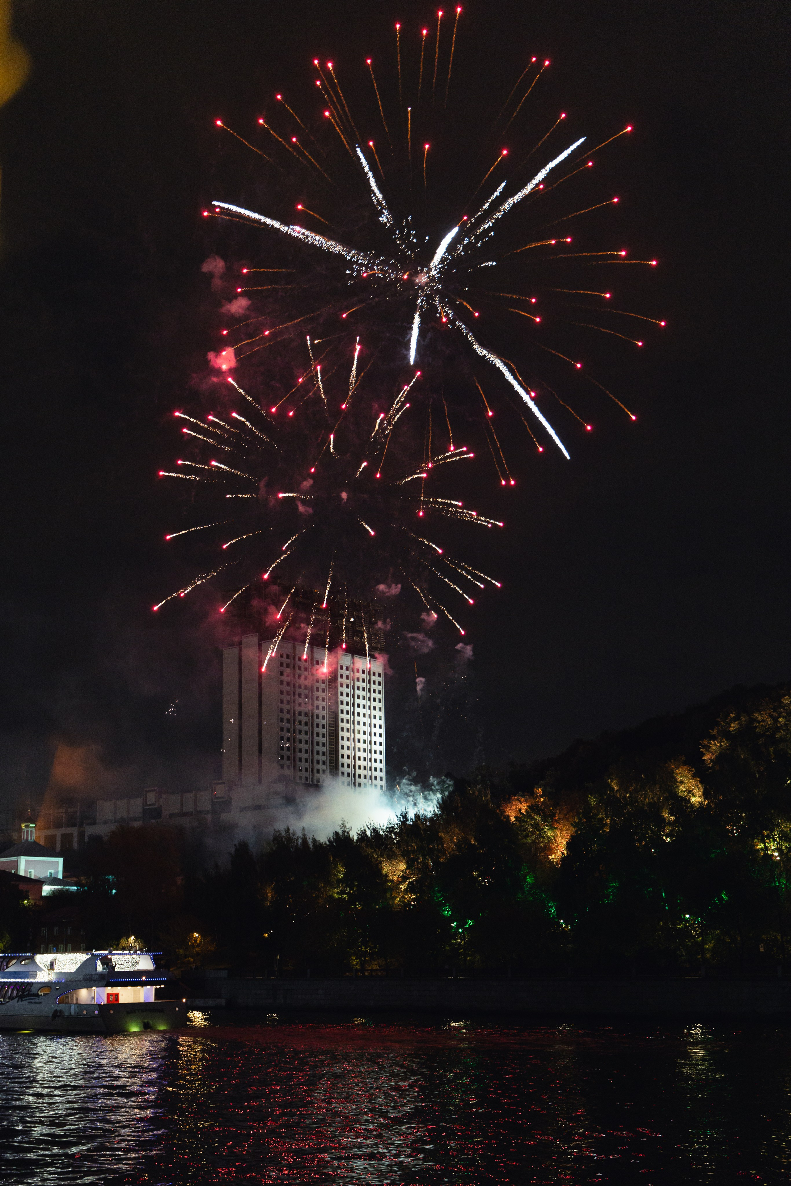 КП. Частные события. Свадебный и репортажный фотограф в Москве Владимир Сергеев | Naysaikolo