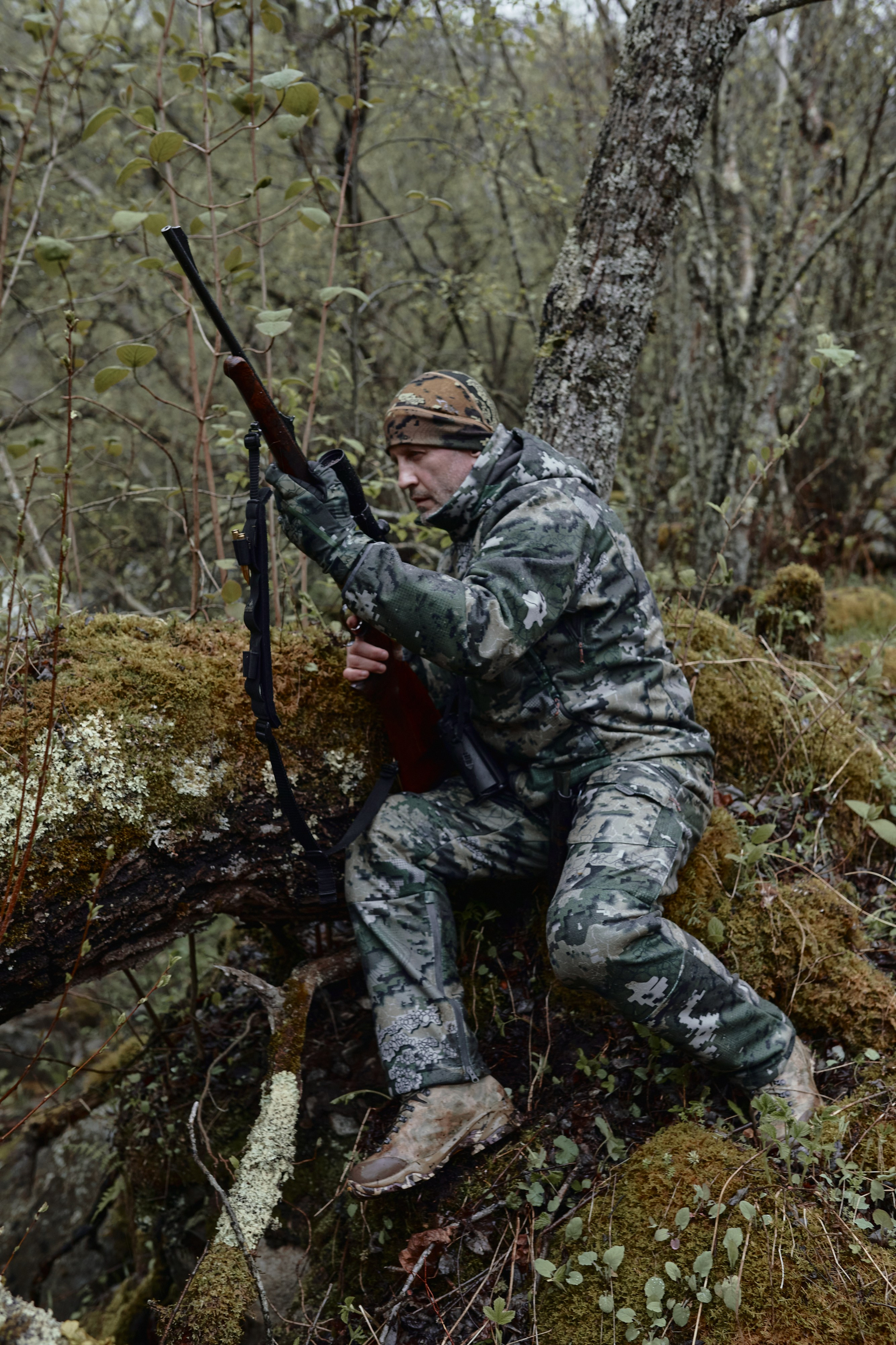 Съемка для бренда охотничьей одежды под ключ. Фотограф Продюсер в горах КБР / Москва Нальчик Горы