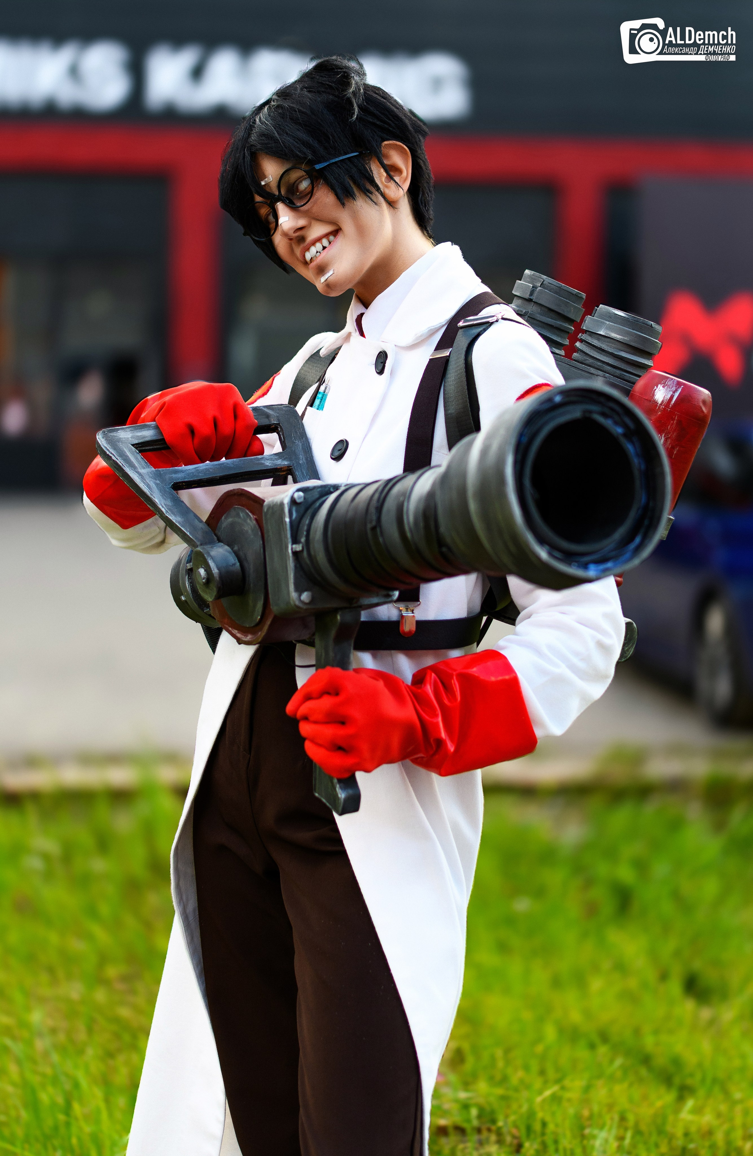 Team Fortress 2 картинки персонажей игры и косплей фото