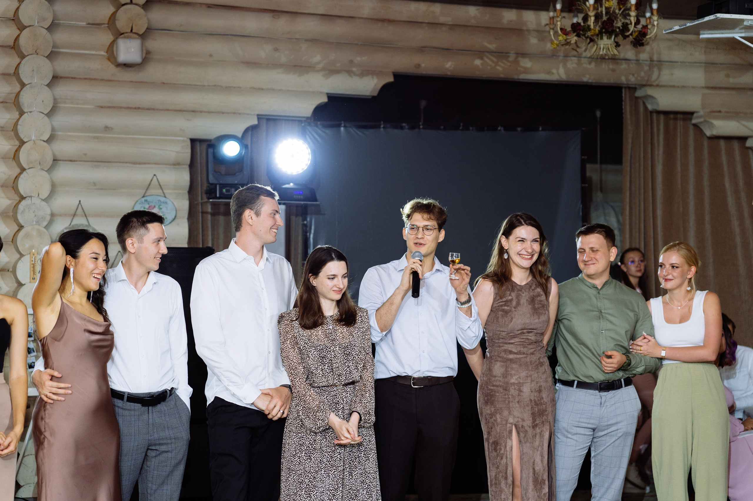 Свадьба Олега и Виктории в клубе «Ближняя дача»