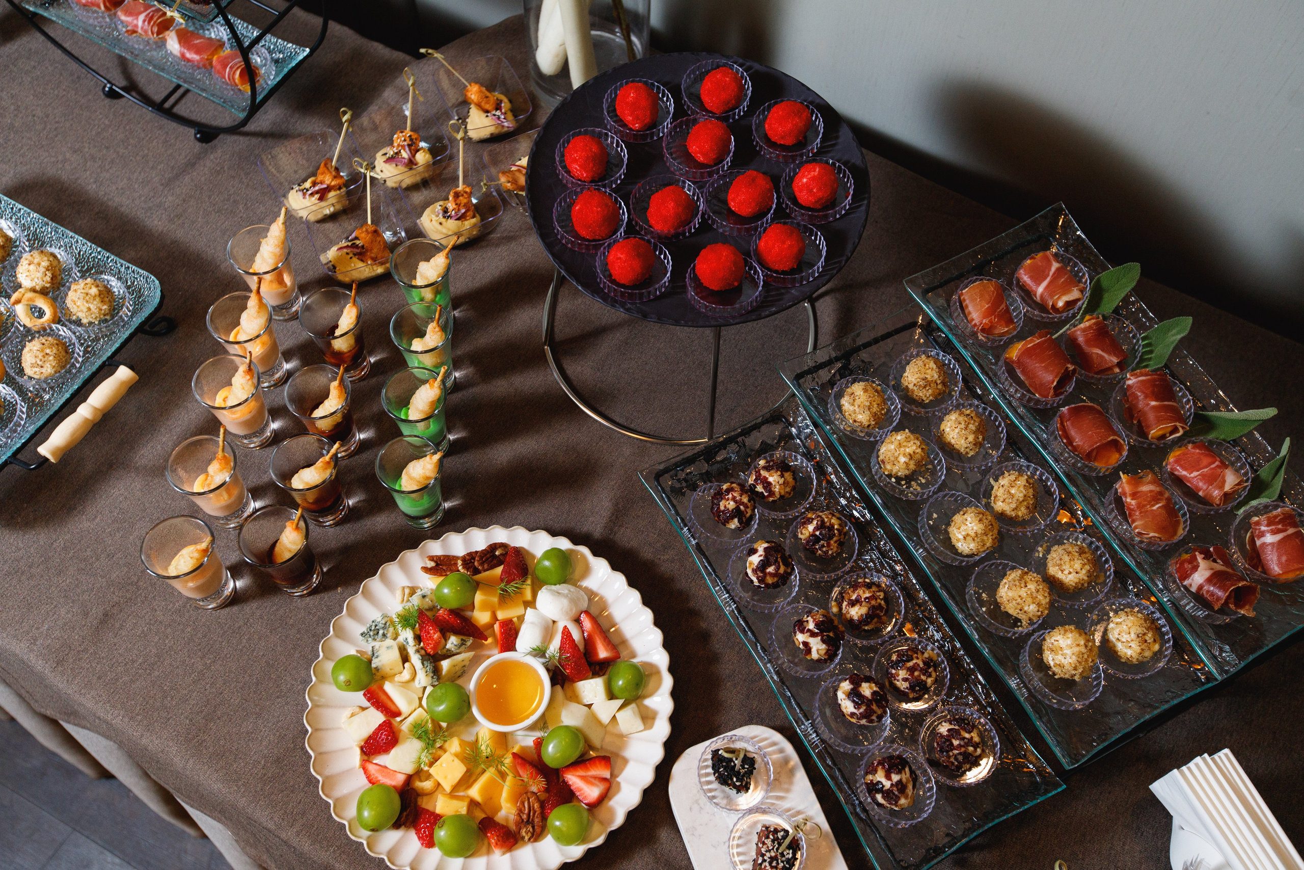 АМУР — Кейтеринг. СВОИ. ФОТООТЧЕТЫ-СОБЫТИЯ-МЕСТА