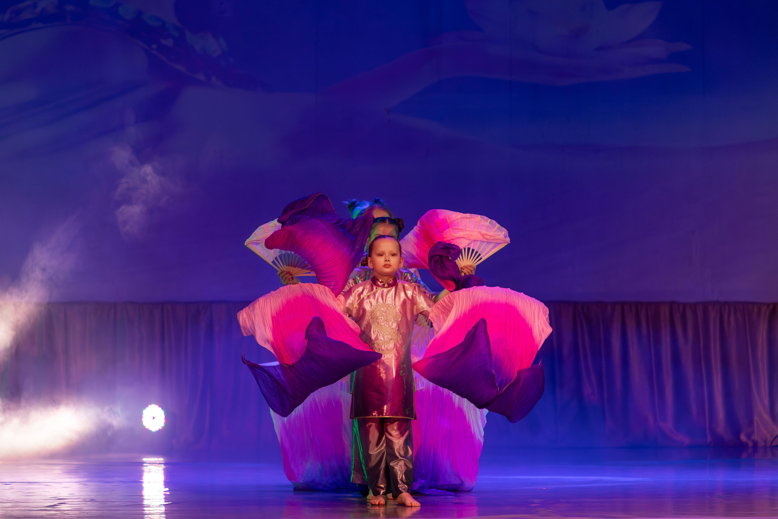 Студия «Lamis» отчетный концерт 2025. Выпускные альбомы и школьный фотограф в Подольске, Троицке, Щербинке, Москве и Московской области