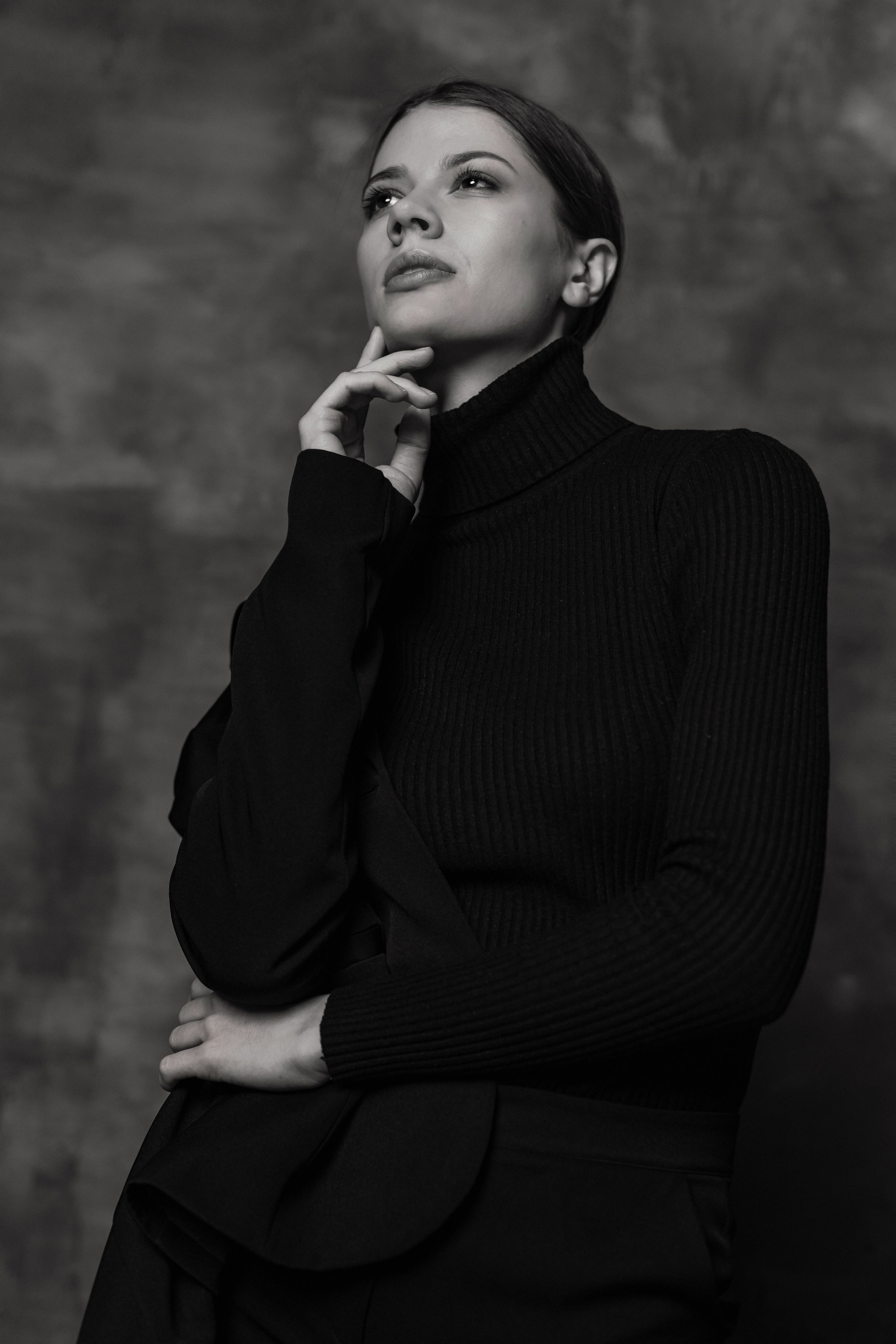 Фотосессия девушки в студии. Фотограф Гладков Дмитрий.