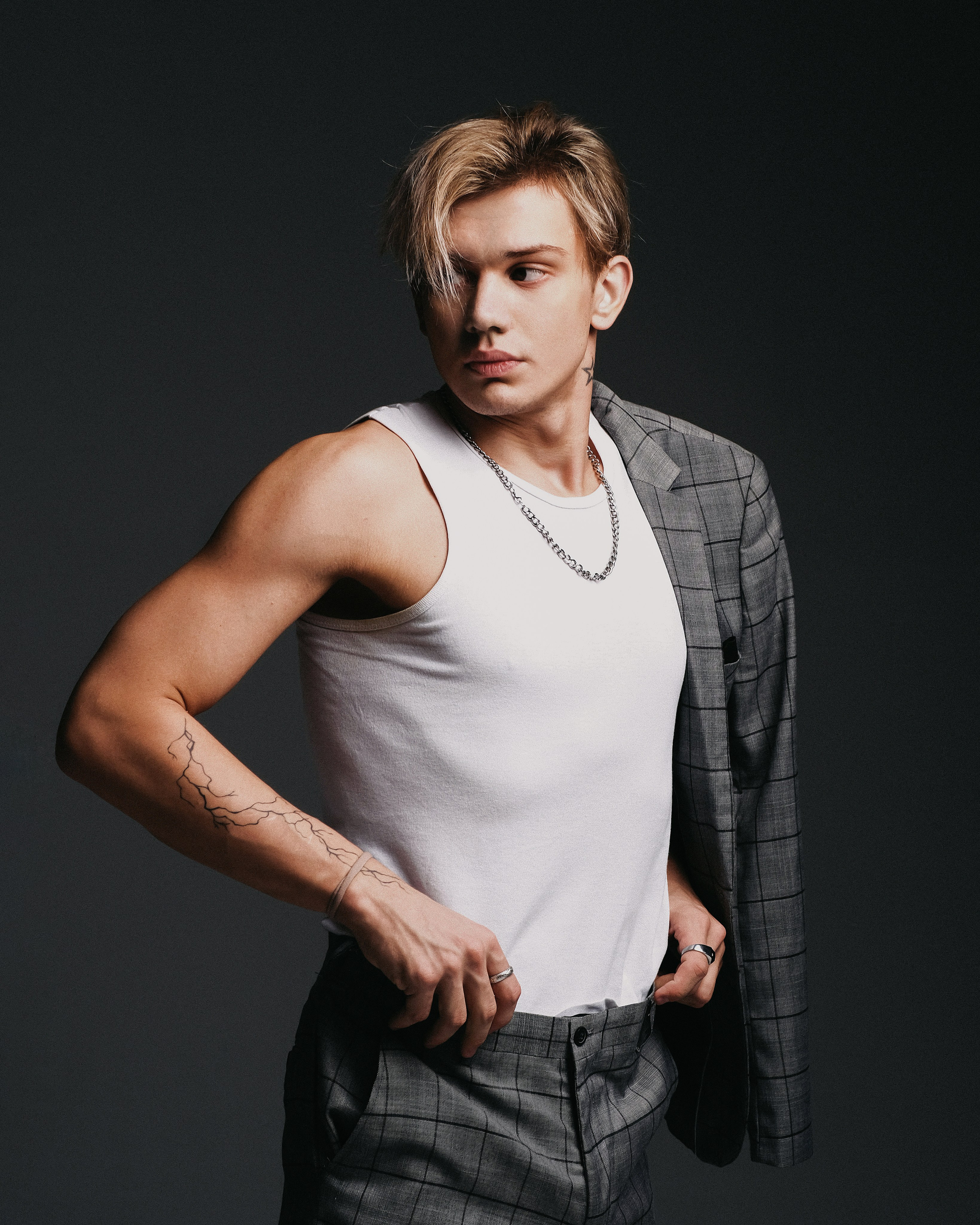 Индивидуальная съемка. Студийный фотограф в Москве Илья Сухов