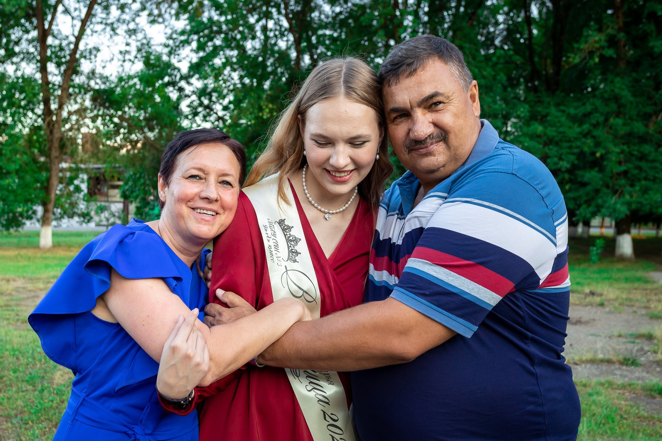 Вручение аттестата 2024 г. Выпускные альбомы Майкоп, Краснодар Елена Золотарева