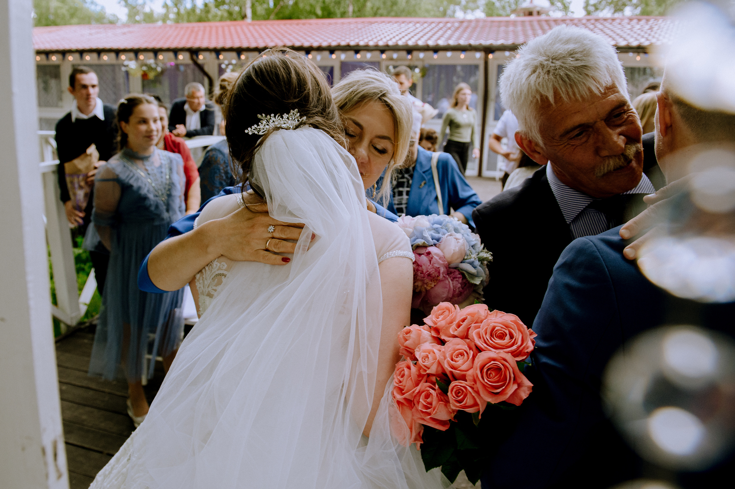 Как душевно провести выездную регистрацию