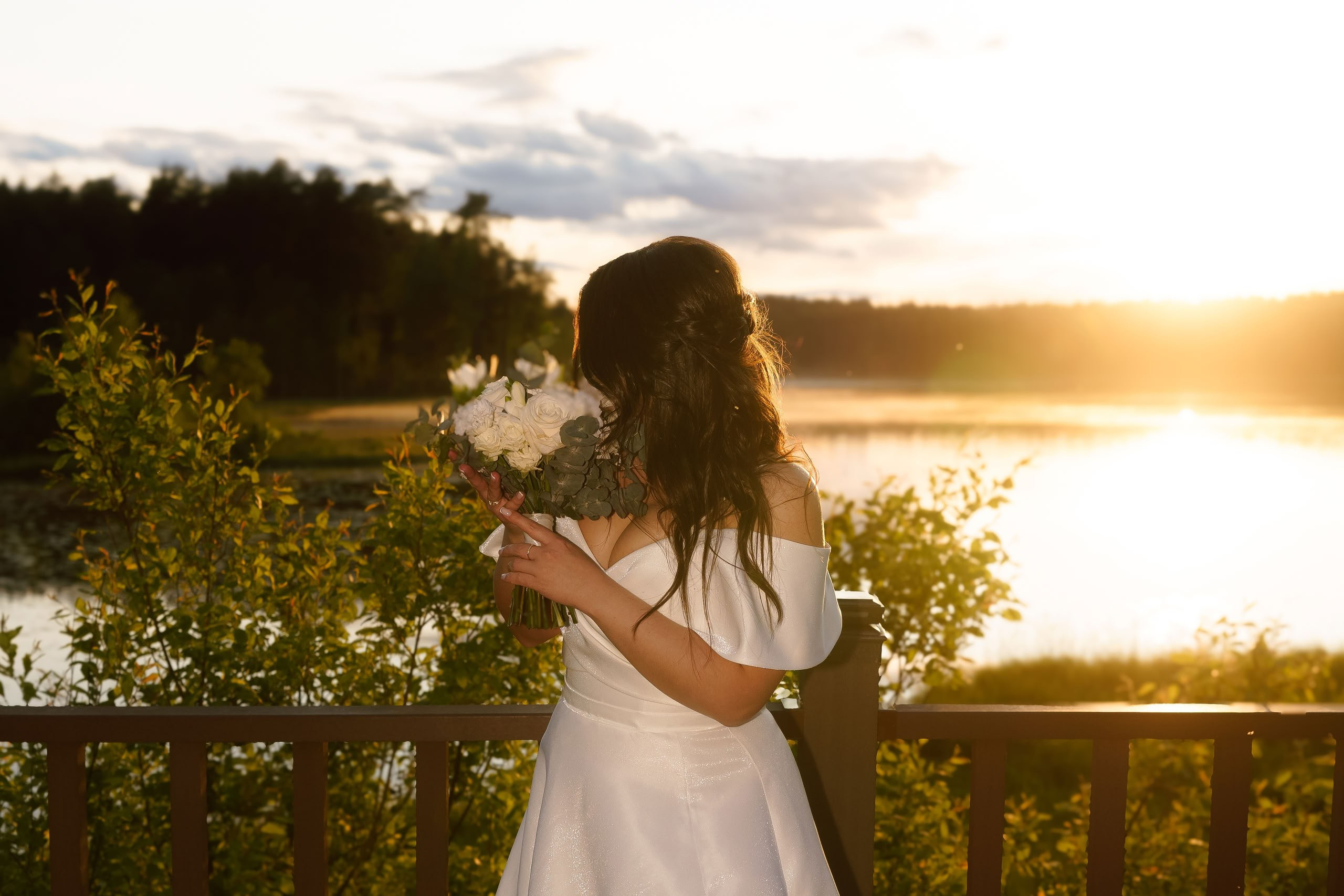 Мария и Михаил — прогулка у озера и церемония. Свадебный фотограф Дмитрий Родионов — Санкт-Петербург и Ленинградская область