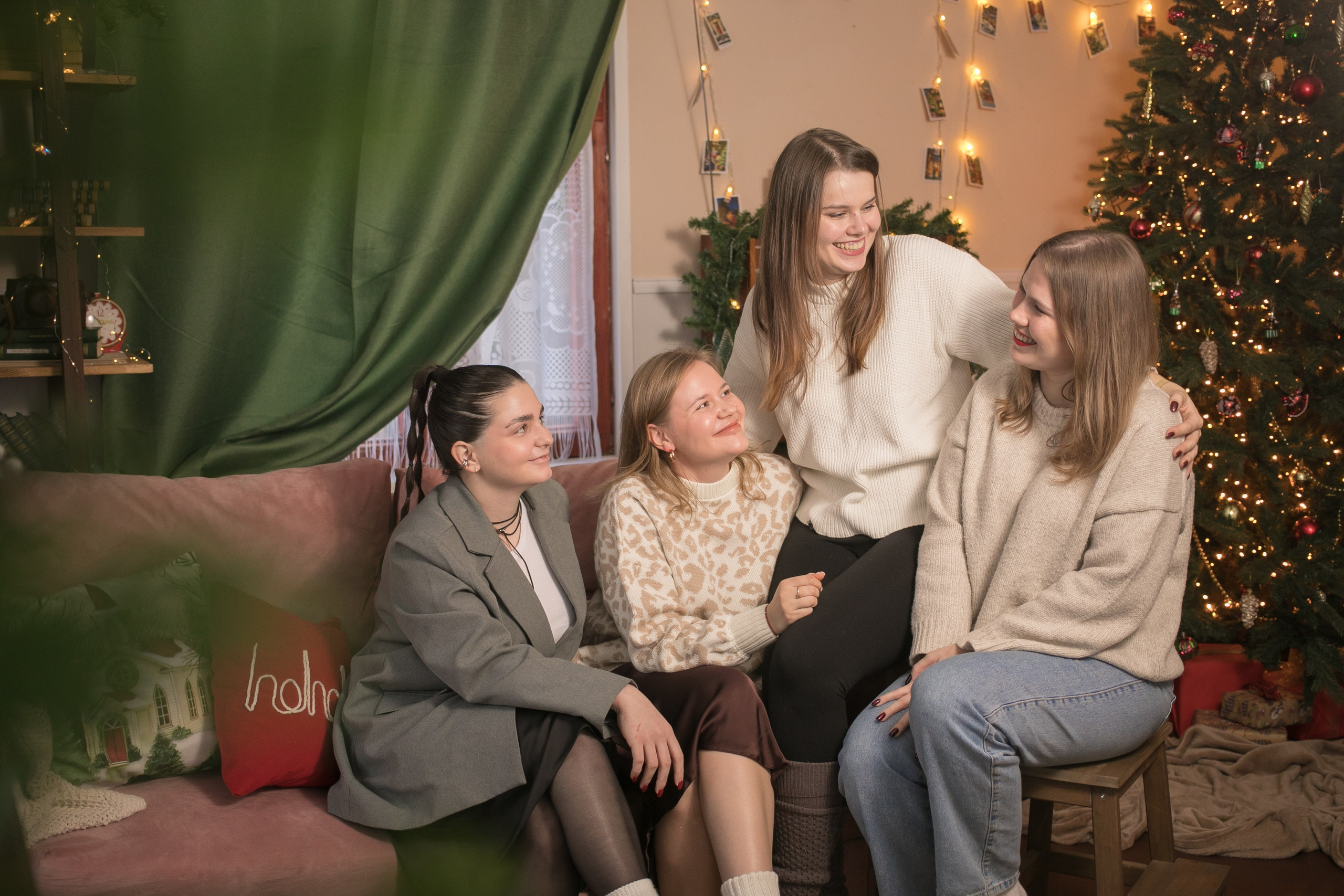 Фотодача новый год 2025-2026. Семейный фотограф в Москве Домодедово Московцева Алина