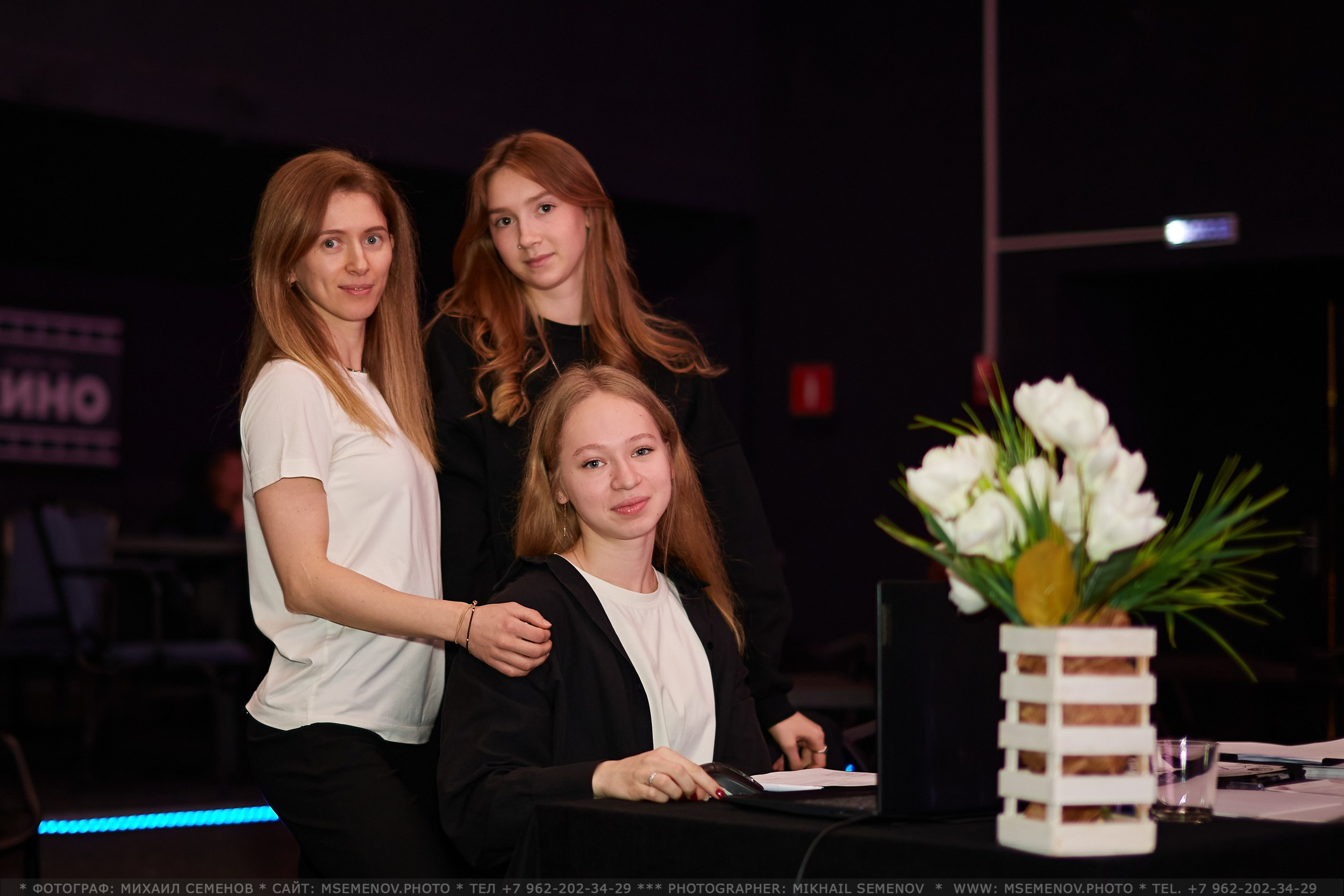 Анонс фоторепортажа с Концерта Грация. POLE DANCE. Photographer for business Mikhail Semenov. Aqua photo studio, photo school