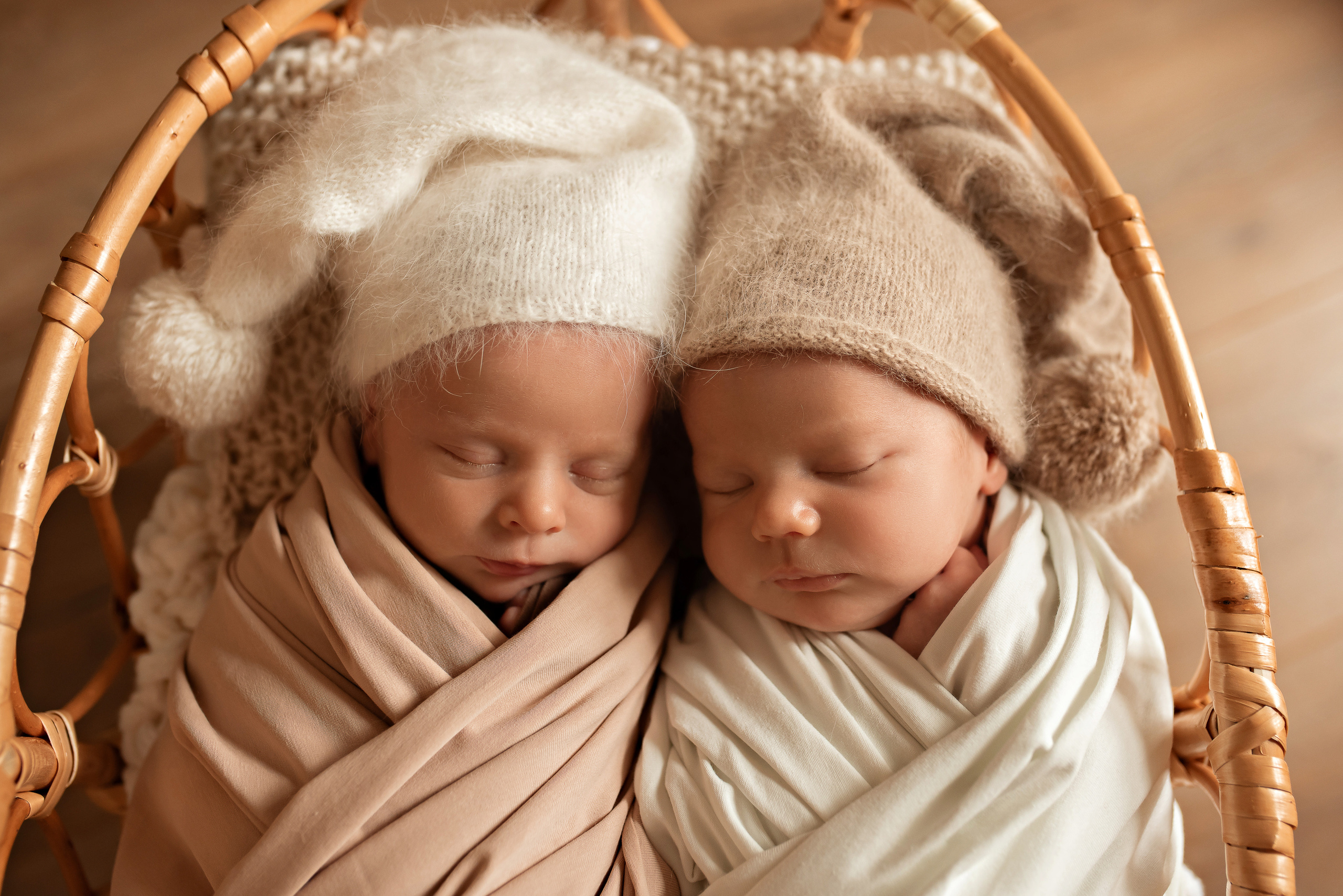 Двойняшки Семен и Александр, 16 дней. Фотограф новорожденных и детей до года в Челябинске Иванова Елена