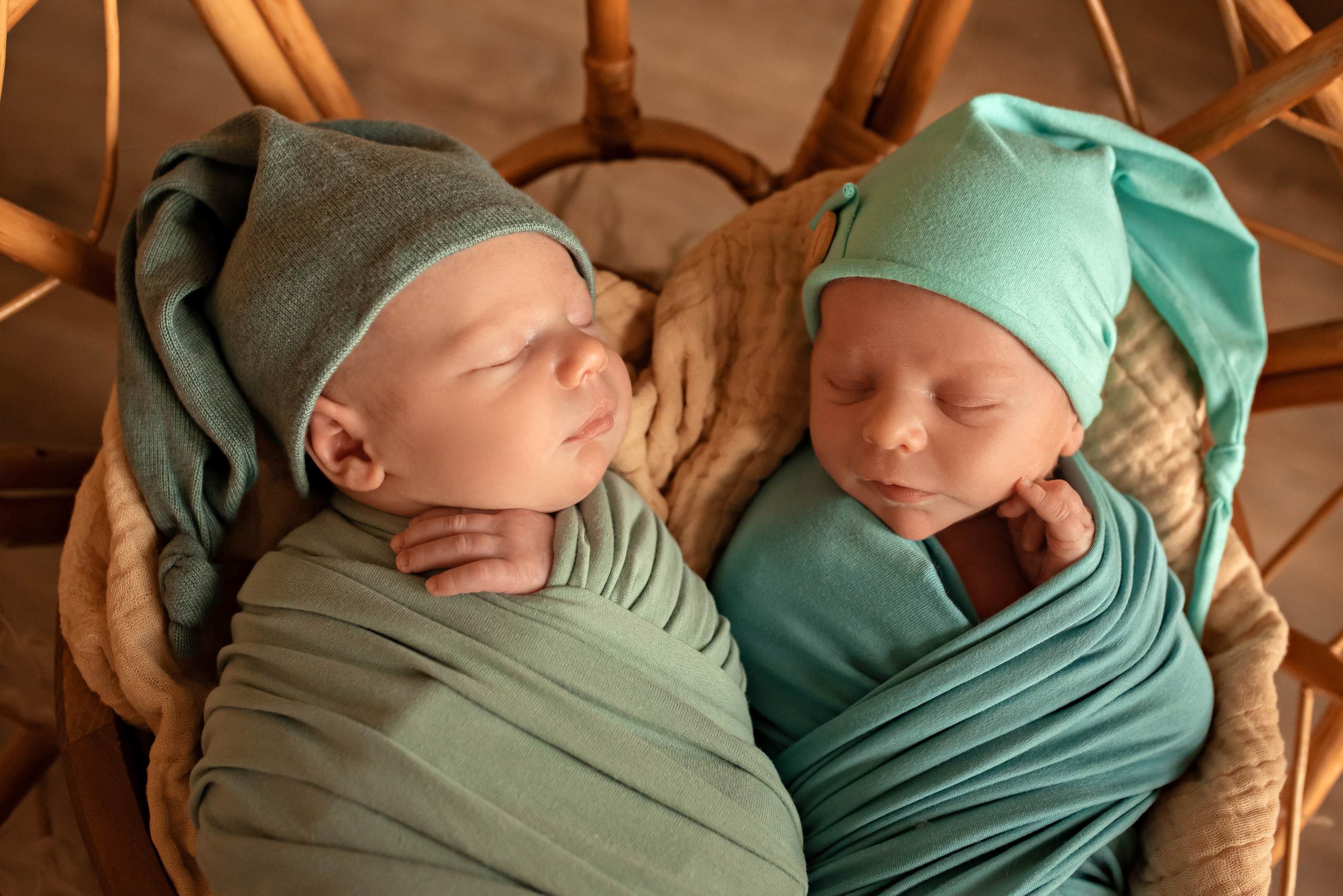 Двойняшки Семен и Александр, 16 дней. Фотограф новорожденных и детей до года в Челябинске Иванова Елена