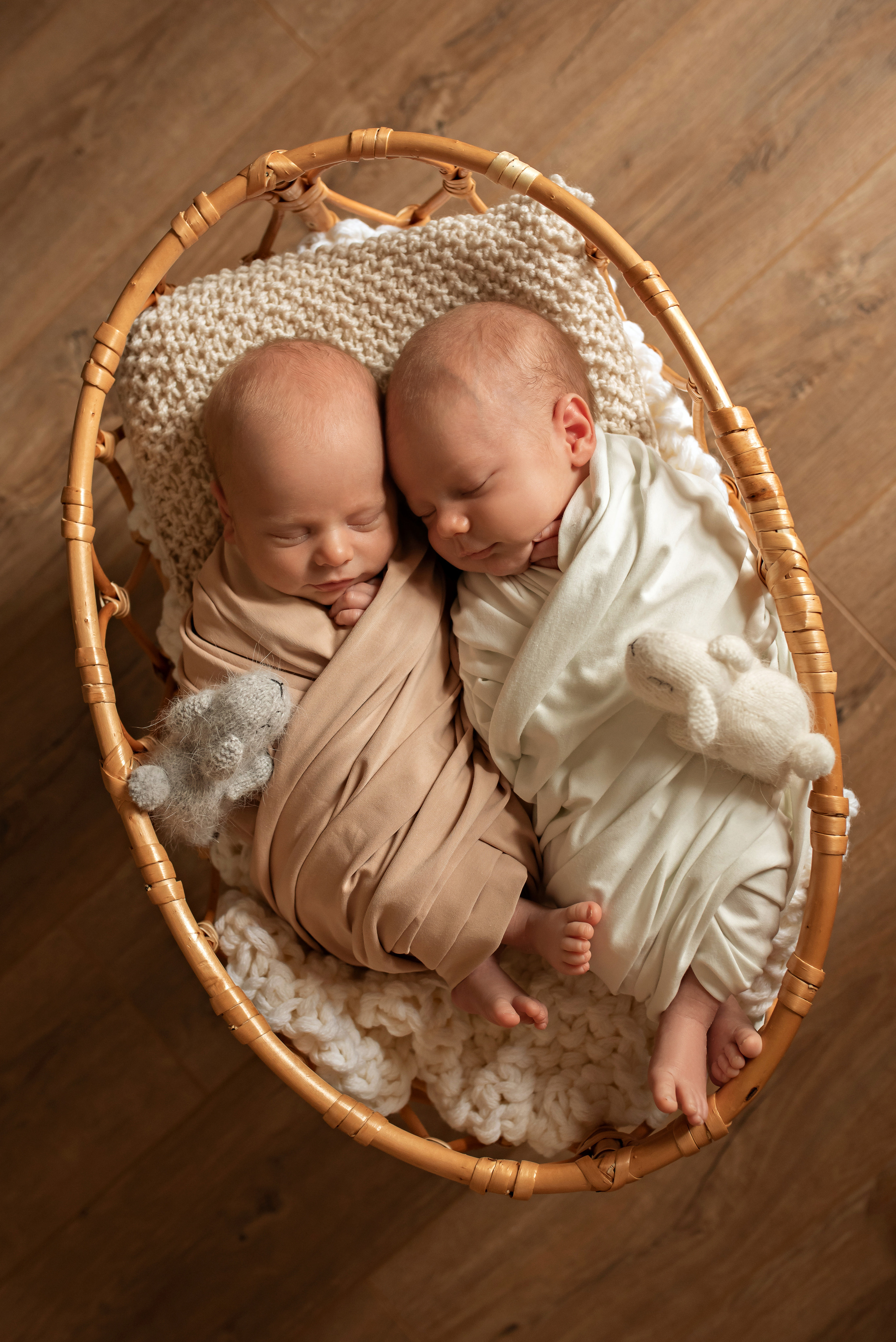 Двойняшки Семен и Александр, 16 дней. Фотограф новорожденных и детей до года в Челябинске Иванова Елена