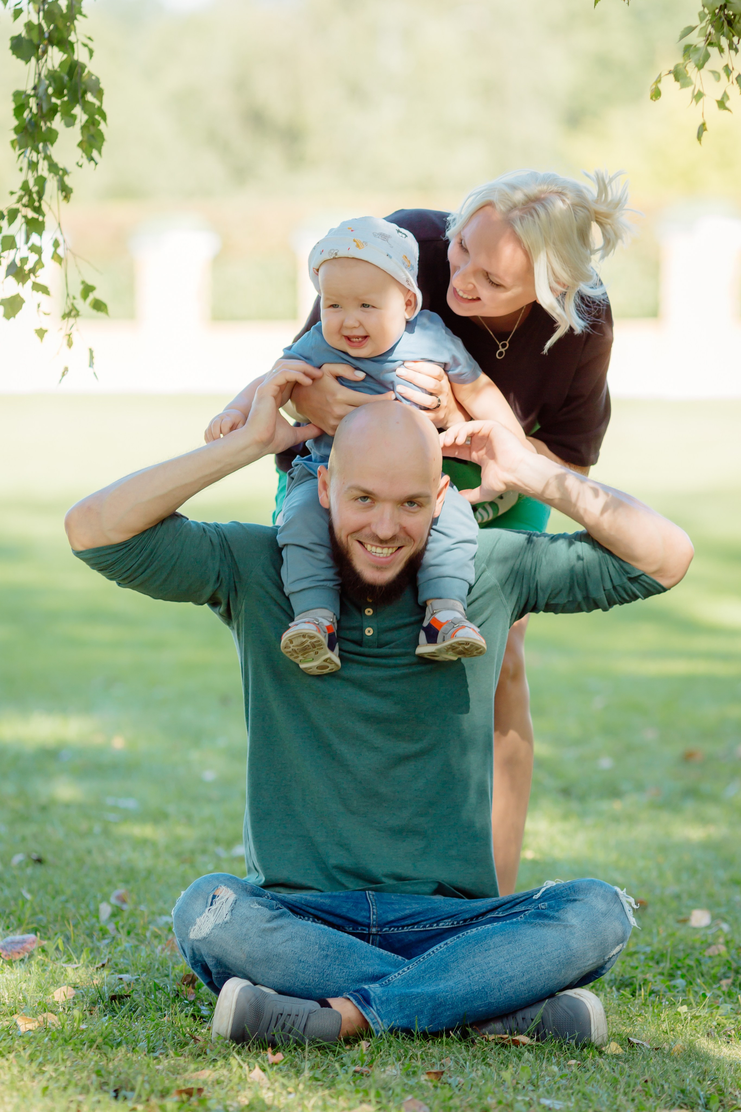 Семейная фотосессия с ребенком в парке Кусково. Свадебный фотограф Александр Абрамов Москва / Зеленоград