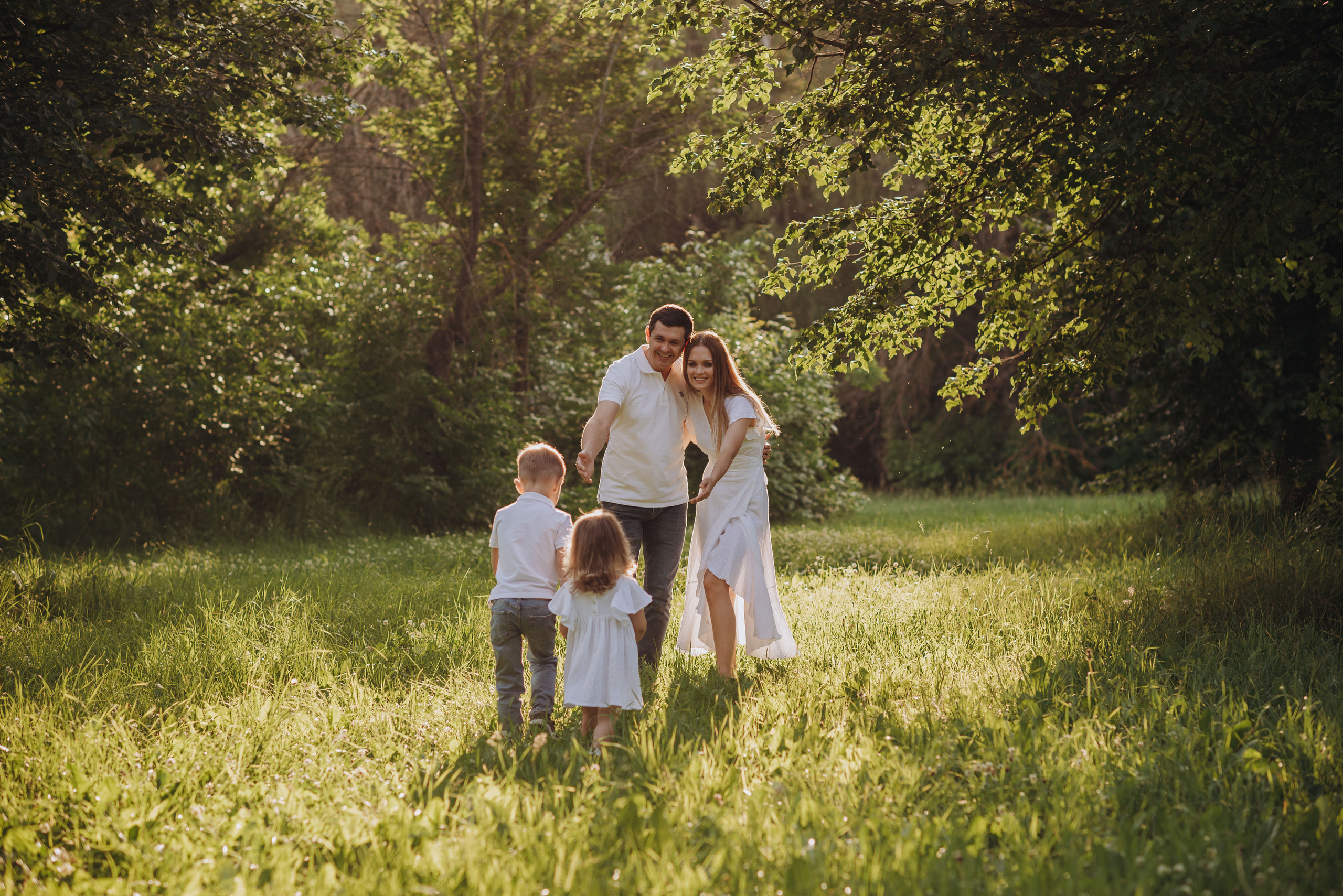 Семейная фотосессия в Горках. Семейный фотограф в Домодедово и Москве Елена Пичугина